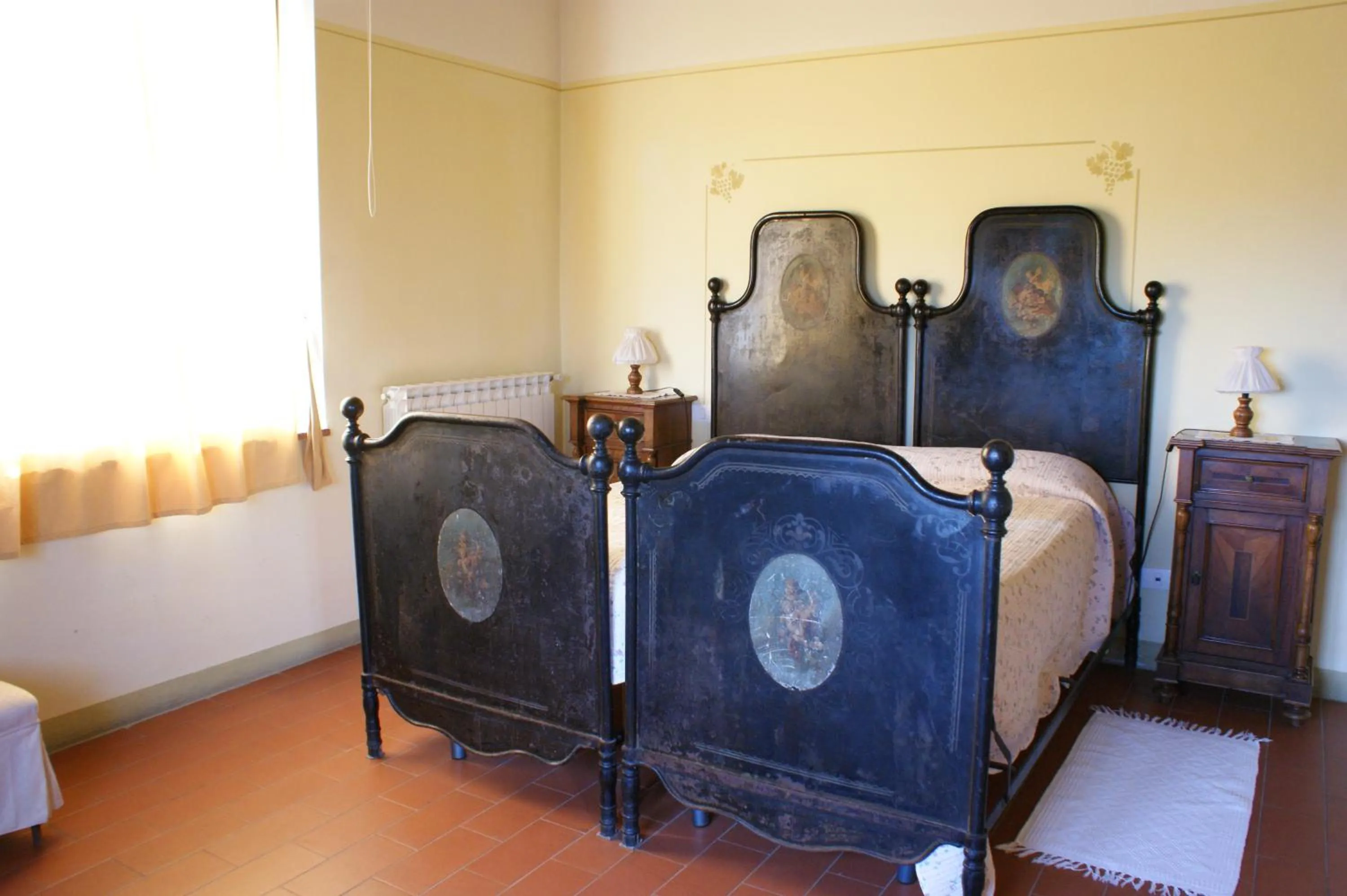 Bed in Casa Lucia in Chianti