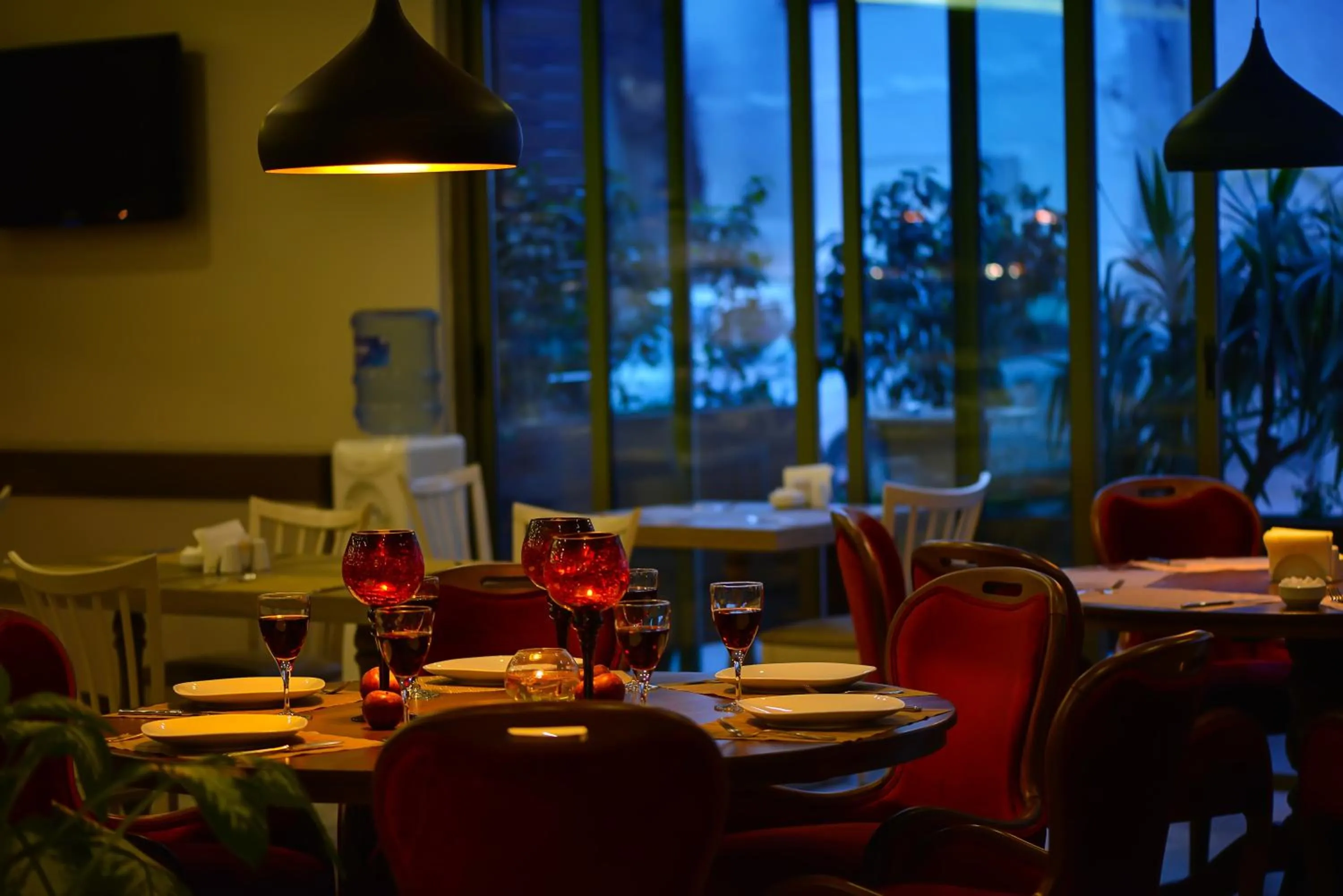 Restaurant/places to eat in Nobel Hotel