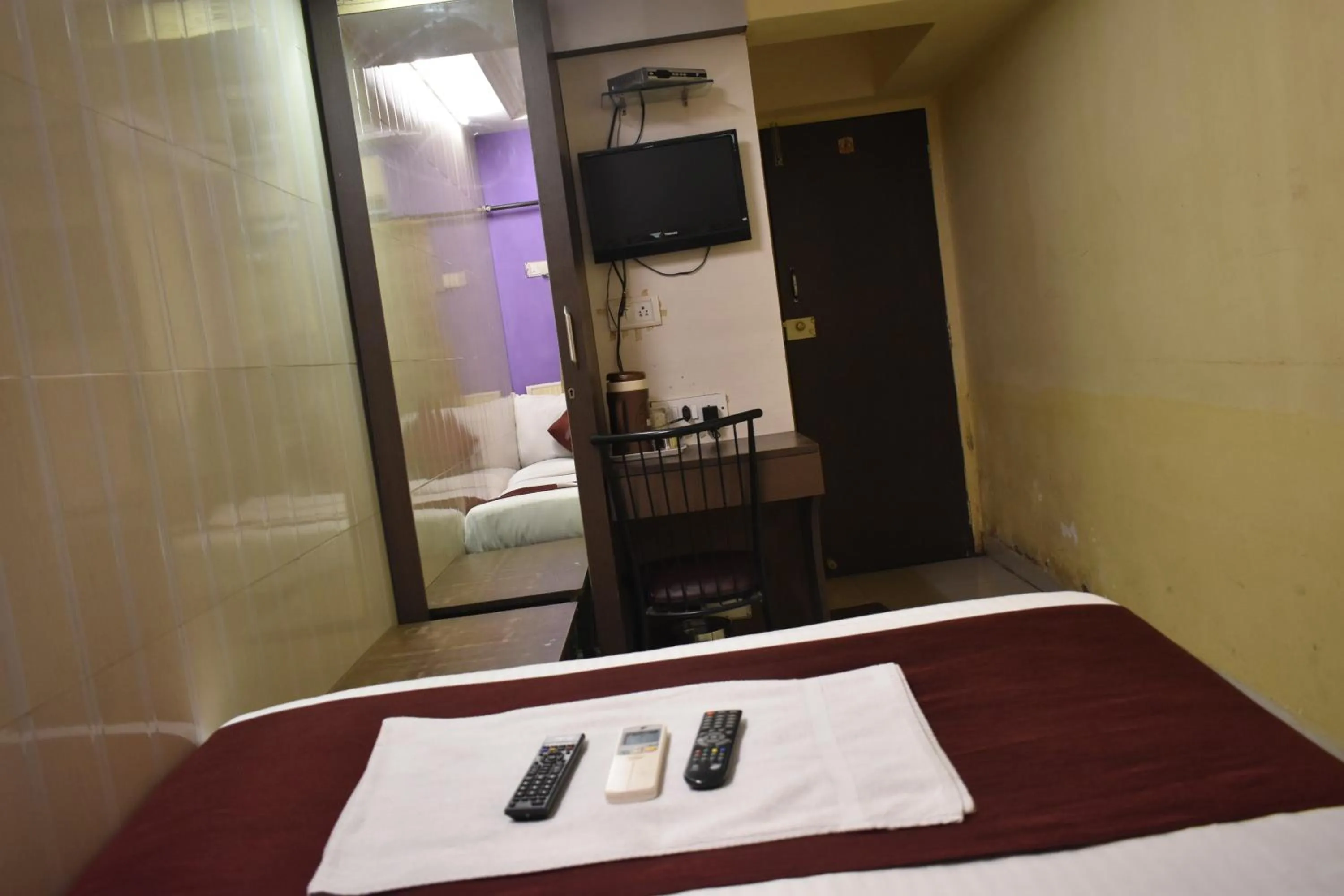Bed in Hotel Arma Court - Near US Embassy, BKC