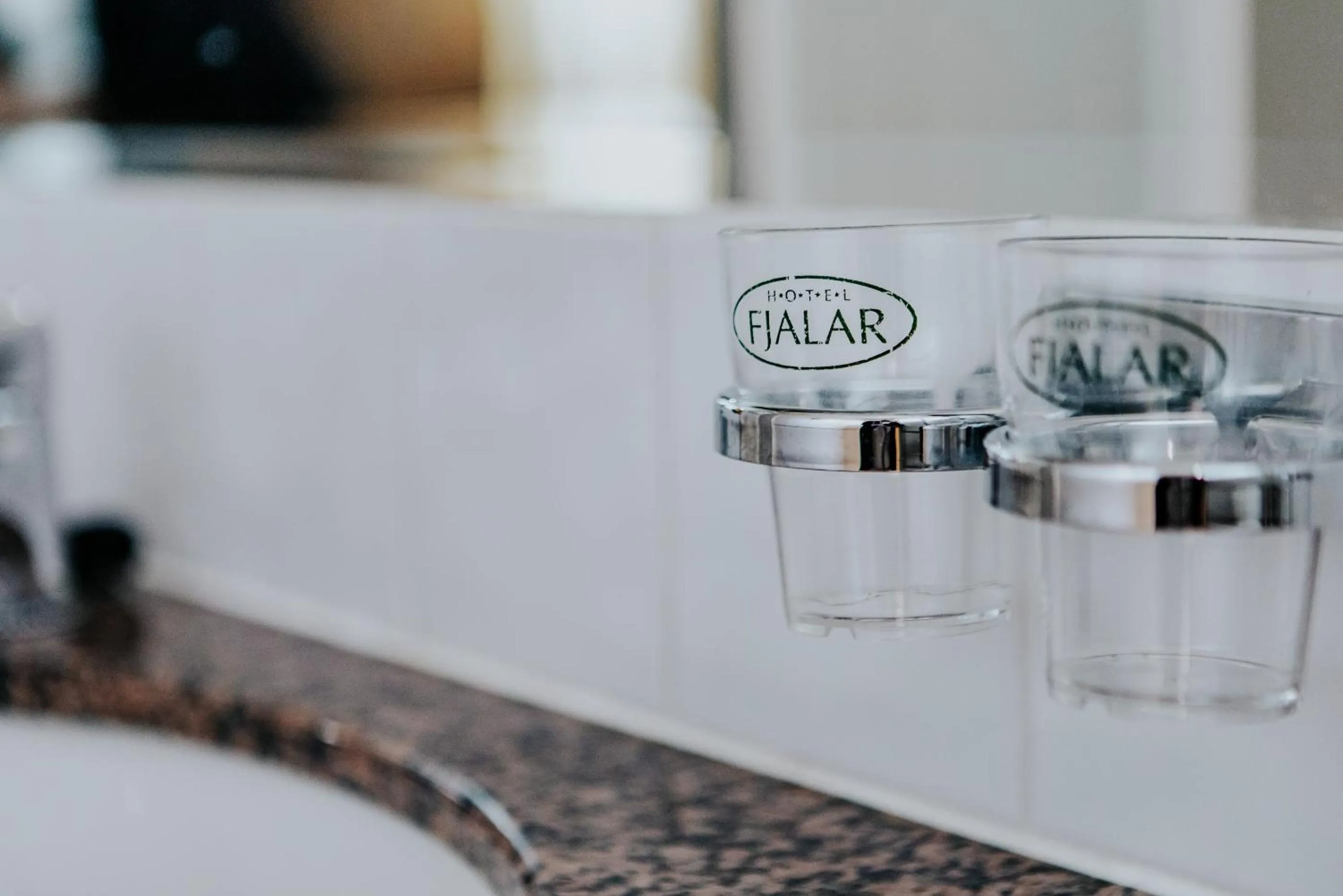 Toilet in Hotel Fjalar