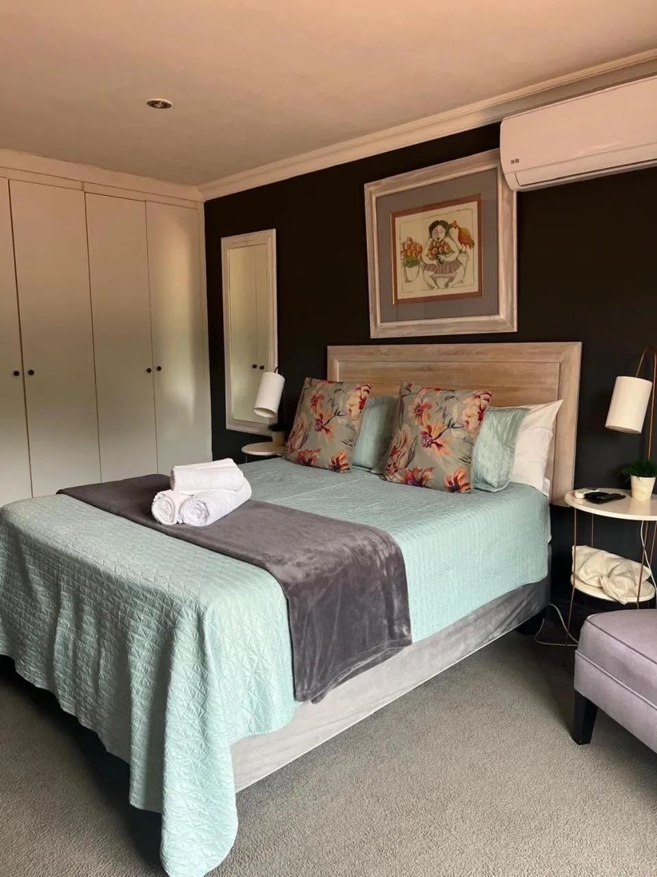 Deluxe Queen Suite - single occupancy in Koru Guesthouse