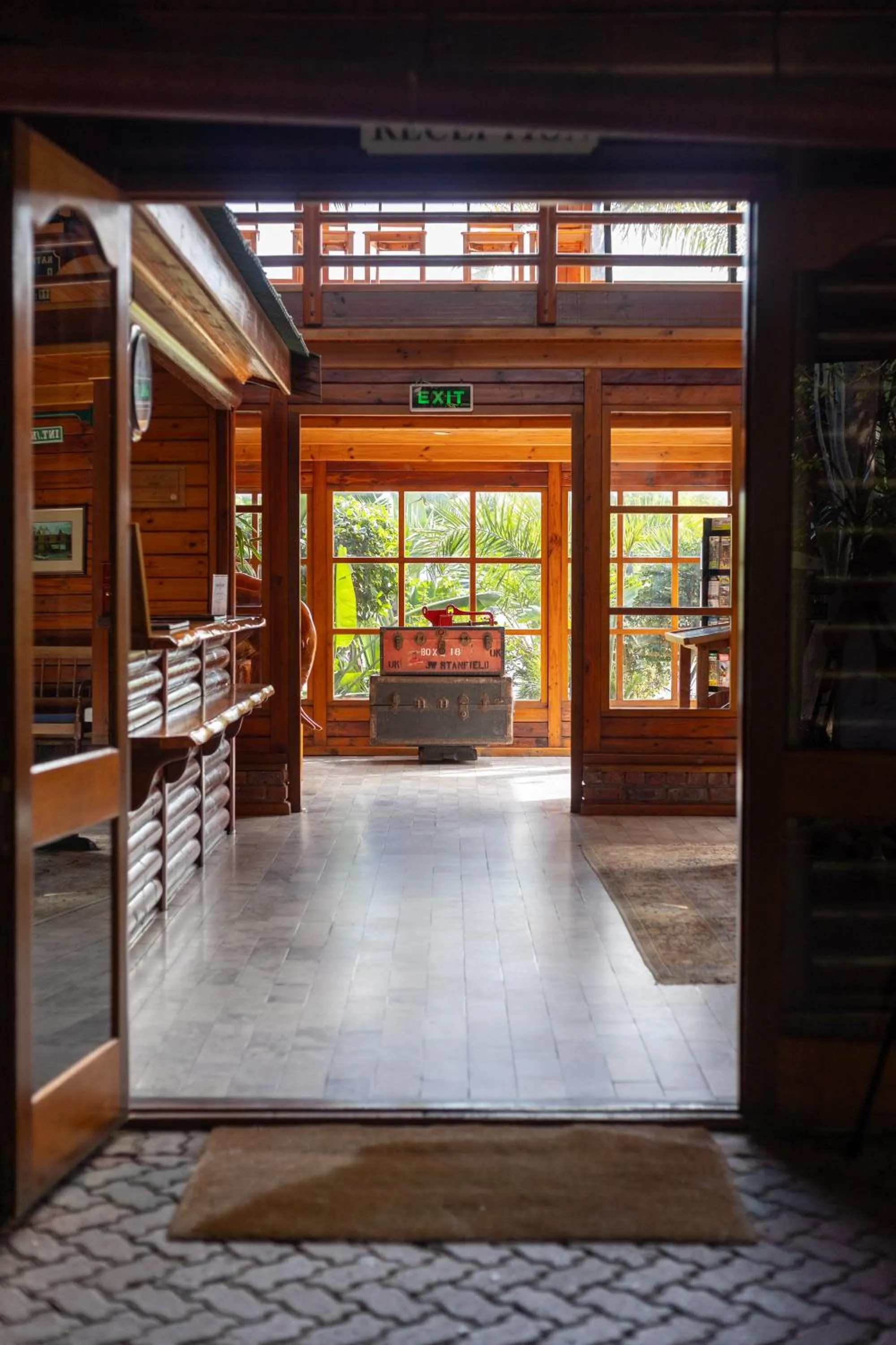 Property building in Knysna Log-Inn Hotel