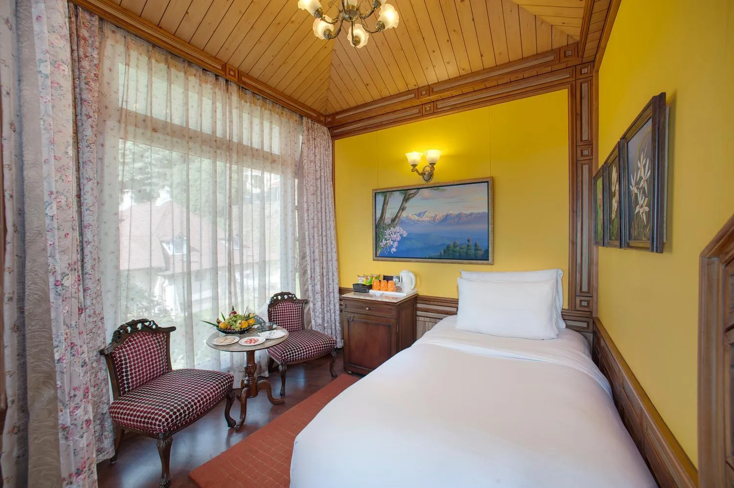 Bedroom, Bed in Mayfair Darjeeling