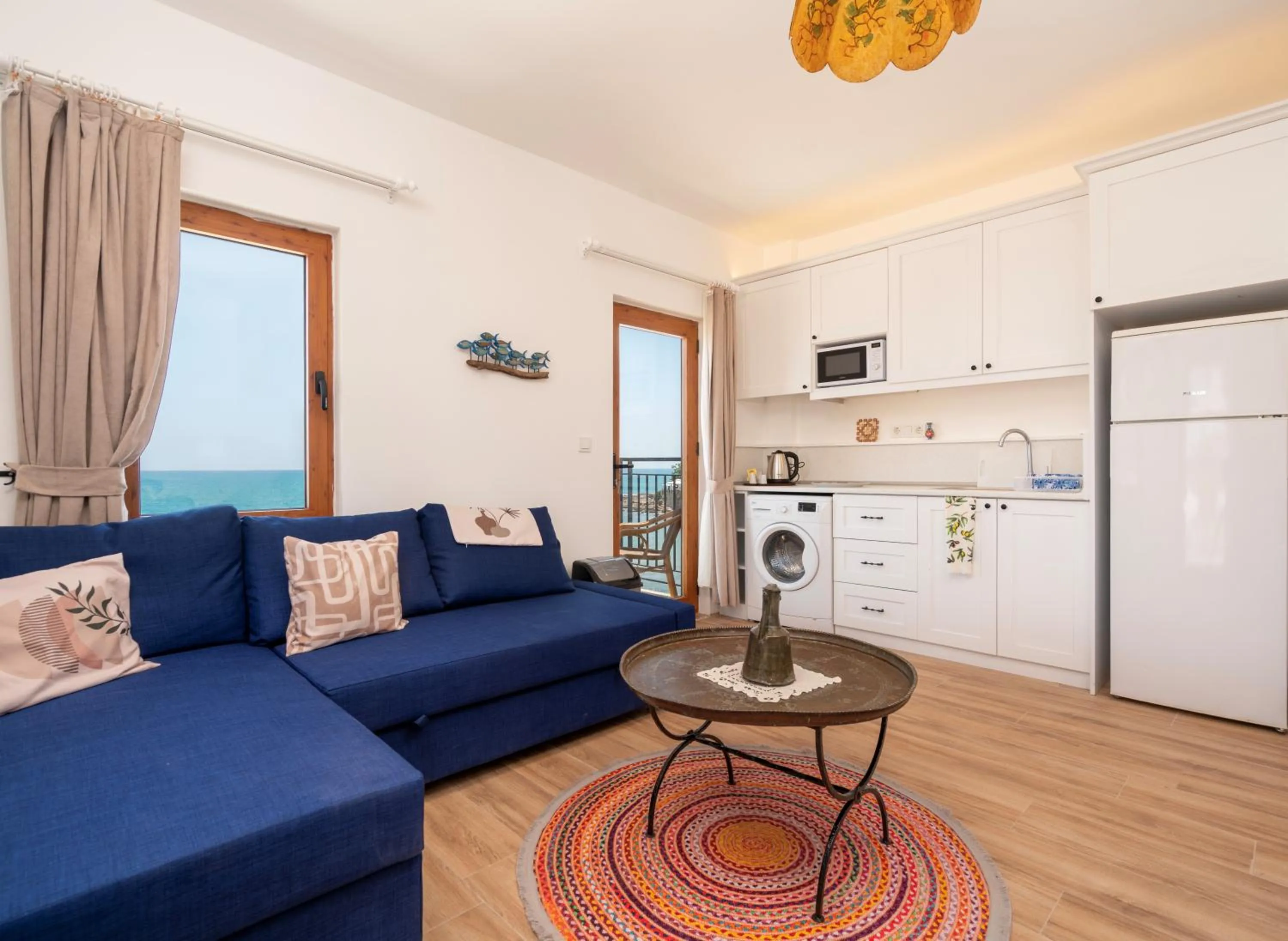 Kitchen or kitchenette in Beach House Hotel