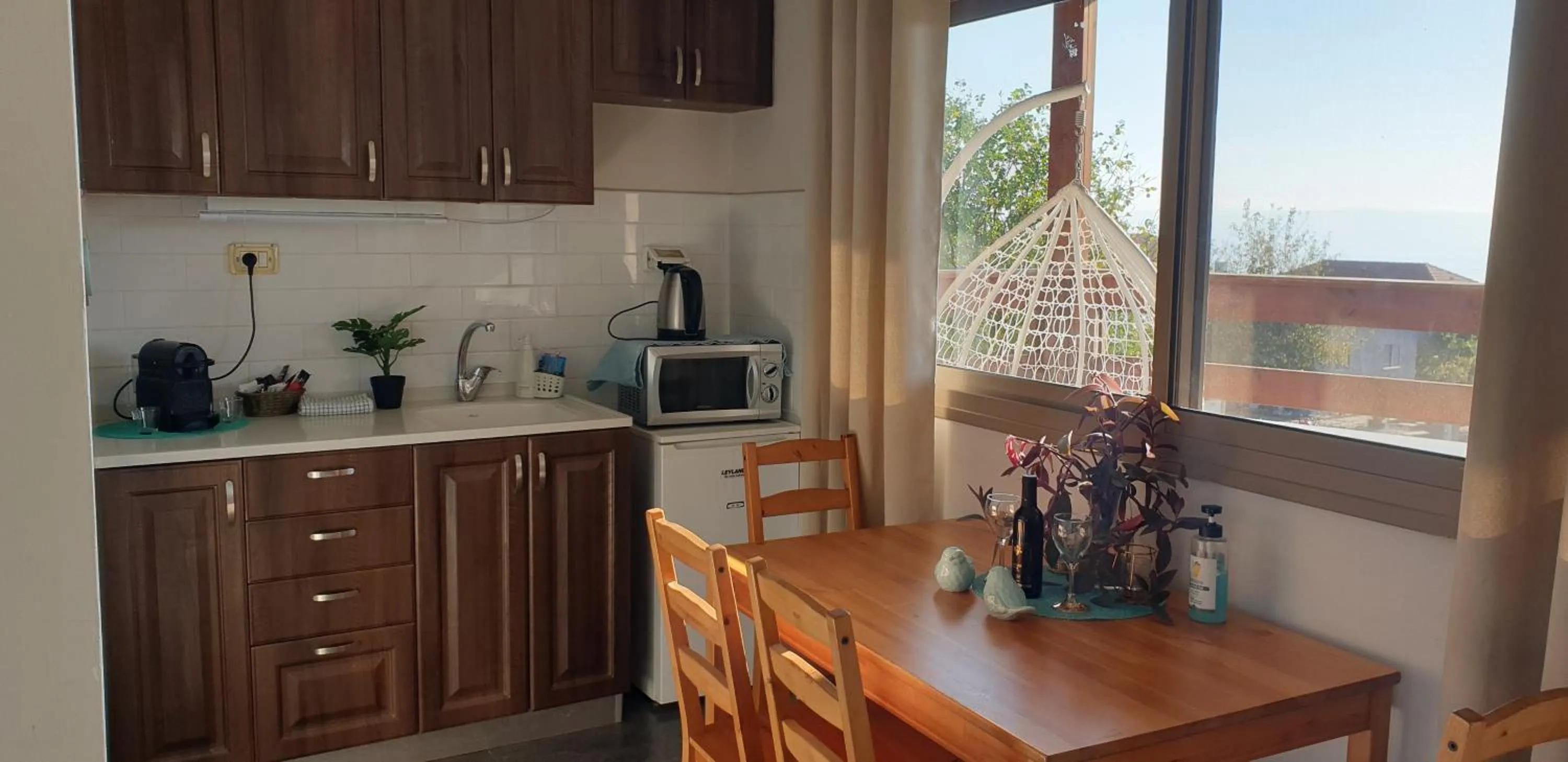 Kitchen or kitchenette in Zug Yonim