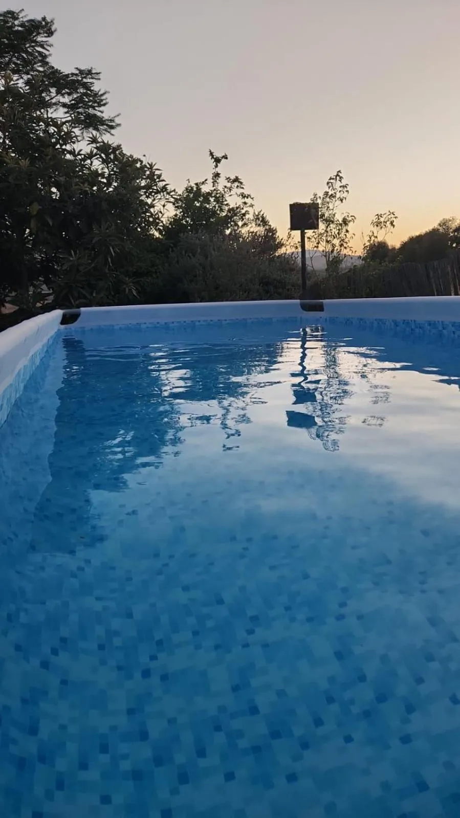 Pool view in Zug Yonim