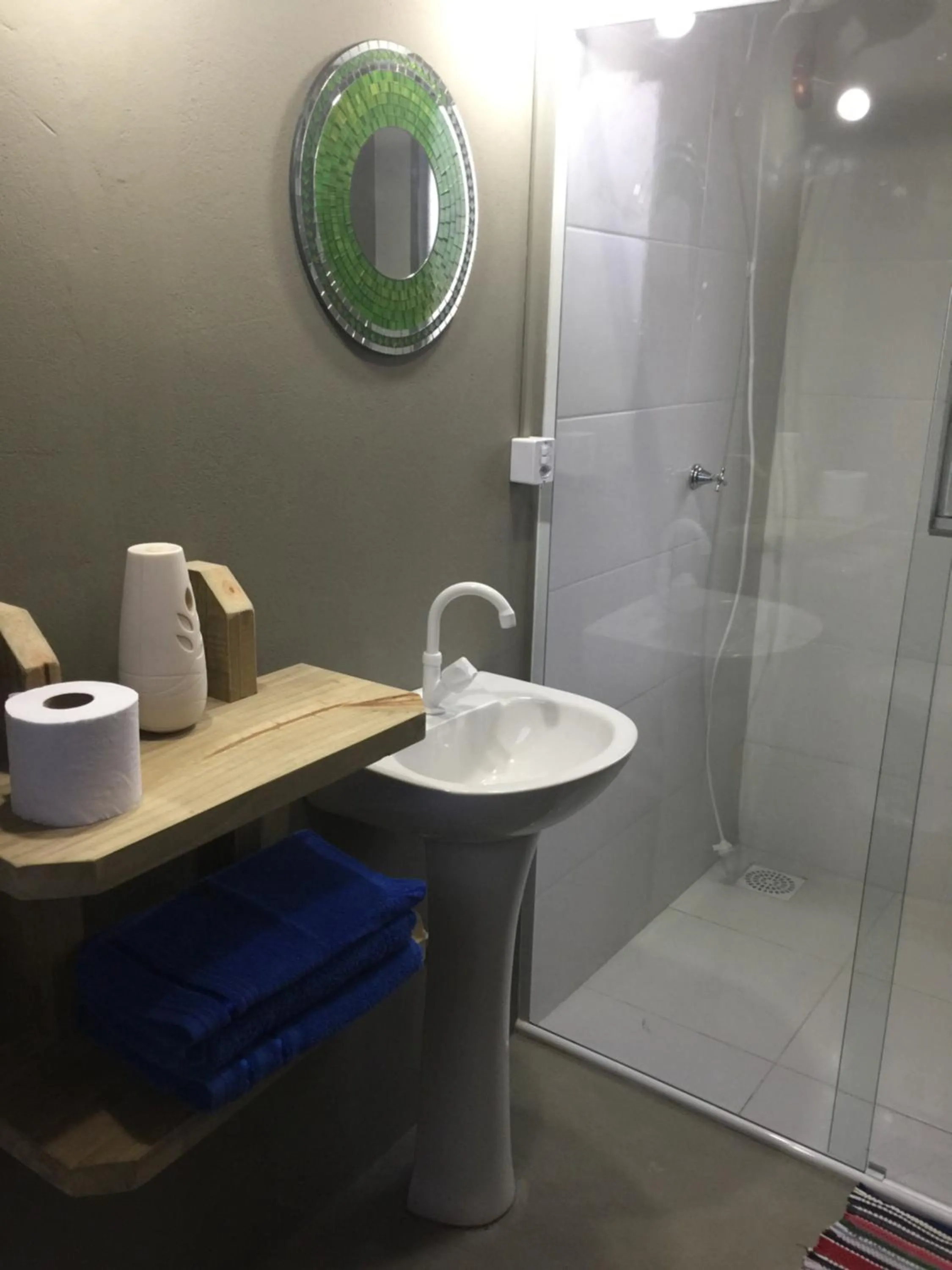 Shower in Pousada Areias do Embaú