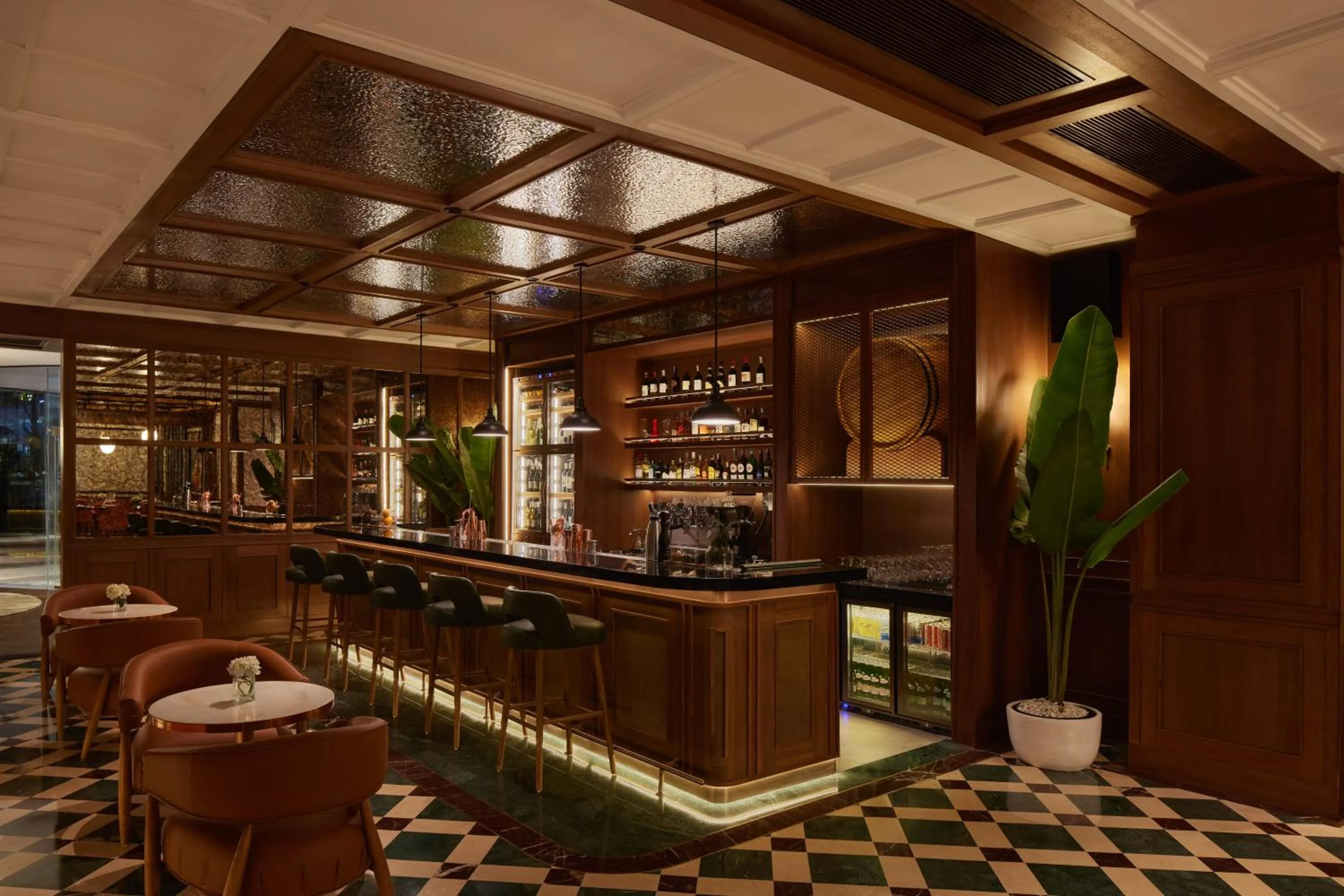 Restaurant/places to eat in Gran Melia Jakarta