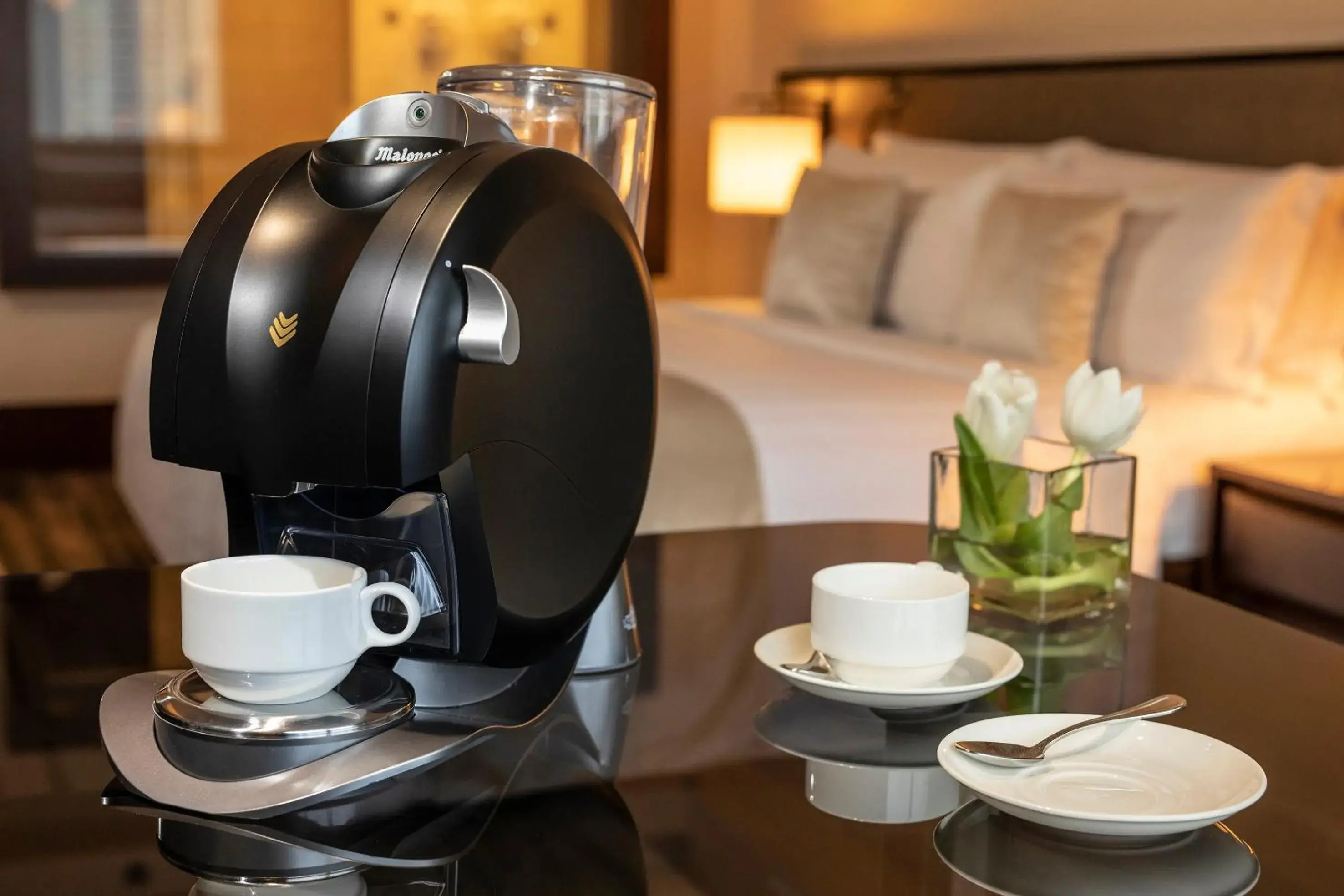 Coffee/tea facilities, Bed in Gran Melia Jakarta Coffee/tea facilities, Bed in Gran Melia Jakarta