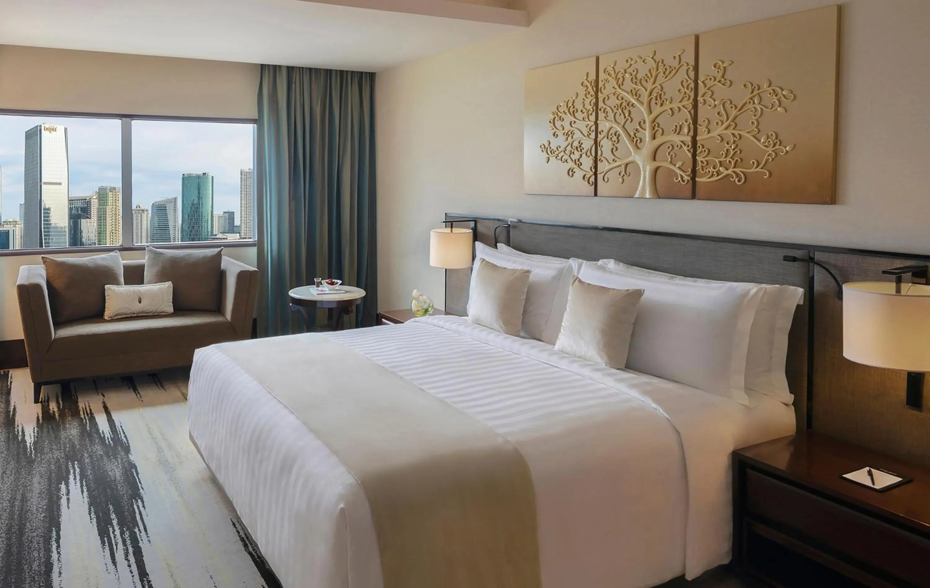 Bed in Gran Melia Jakarta