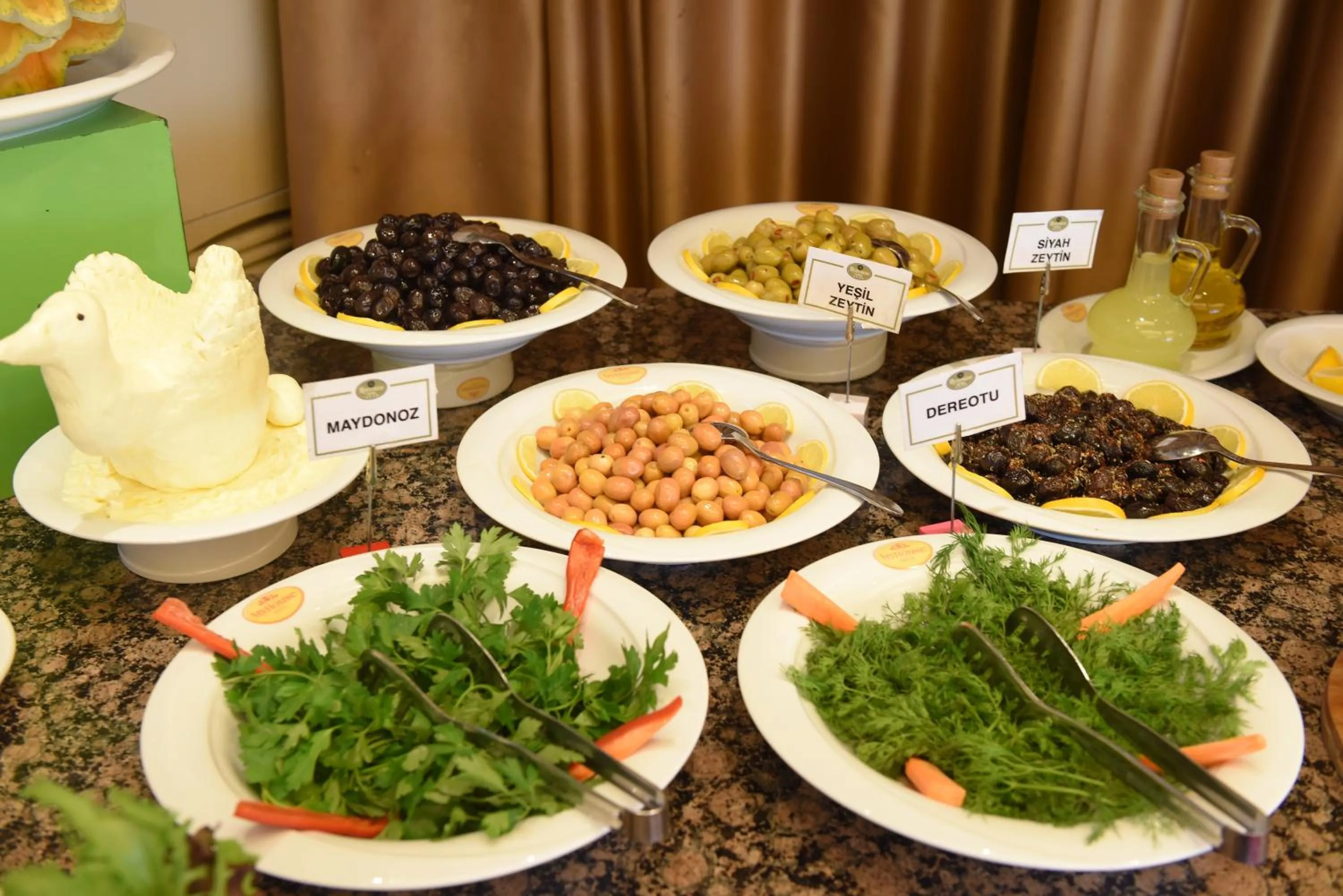 Buffet breakfast in My House Otel