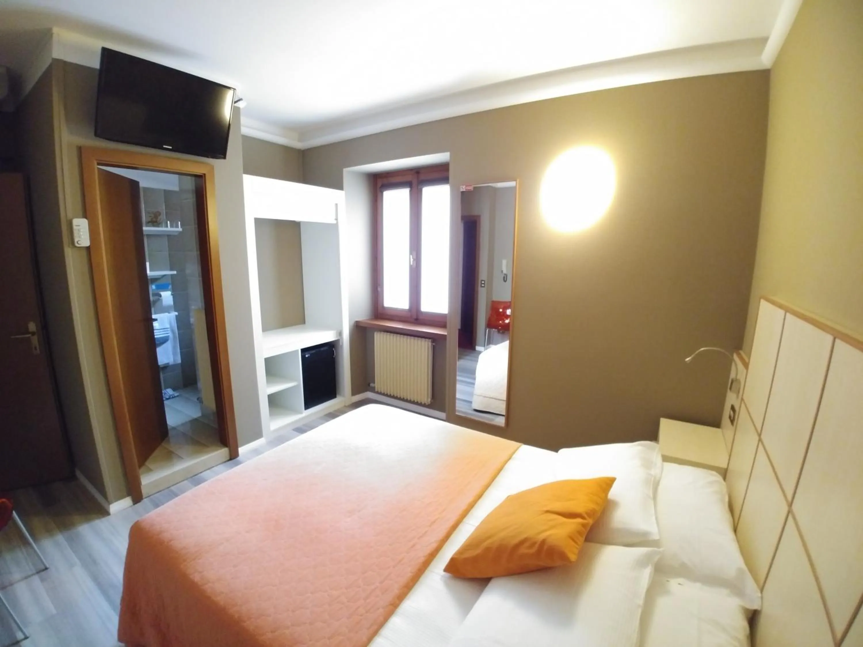 Bed in Albergo Aurora