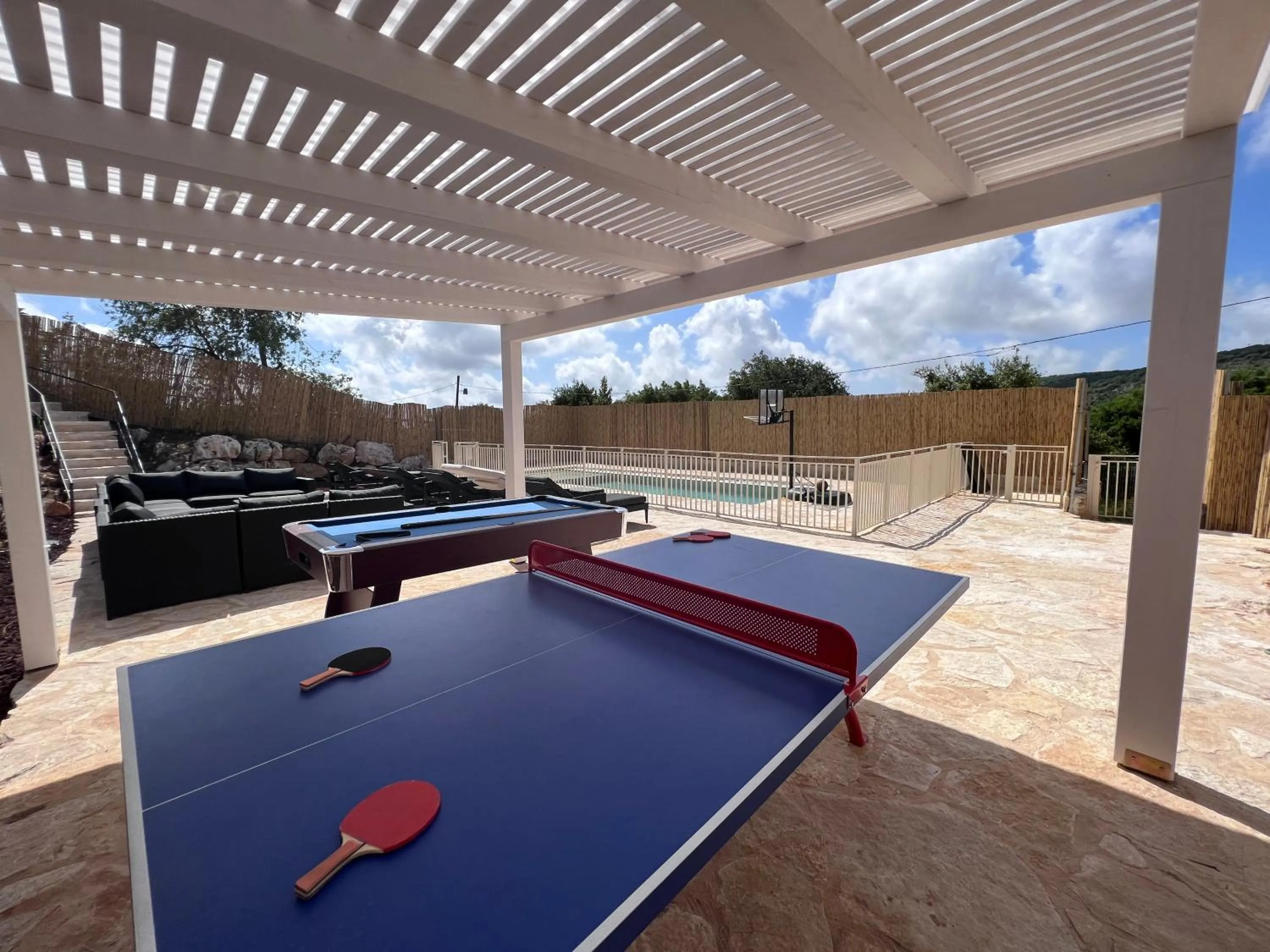 Billiard in Habait ba Shomera