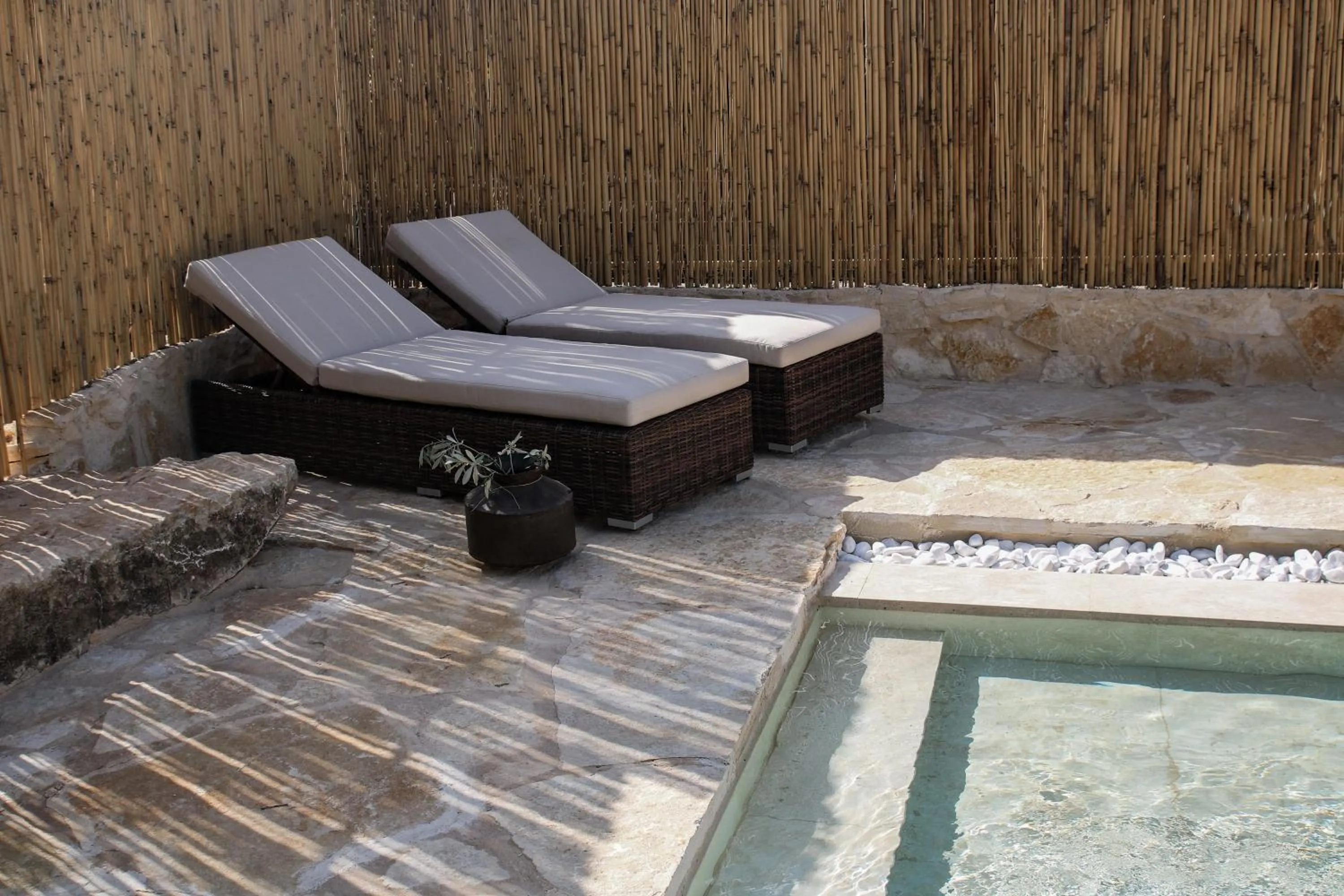 Swimming pool in Habait ba Shomera