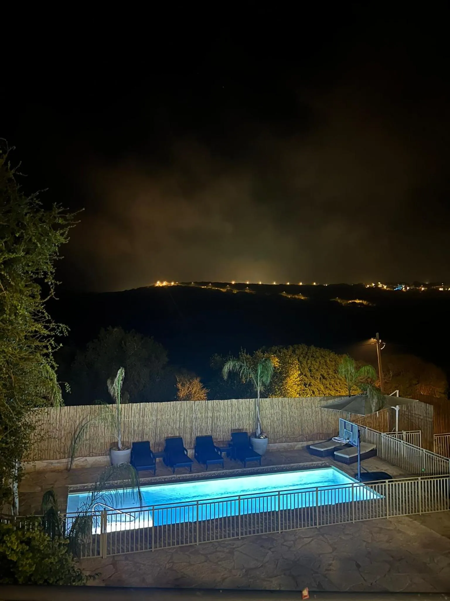 Swimming pool in Habait ba Shomera