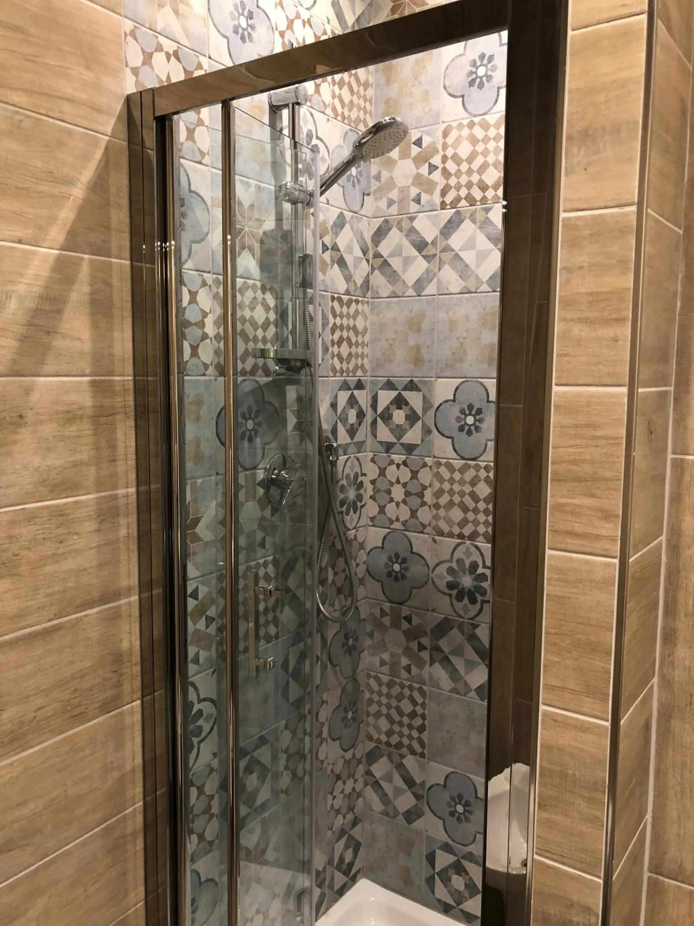 Bathroom in Le Petit Real