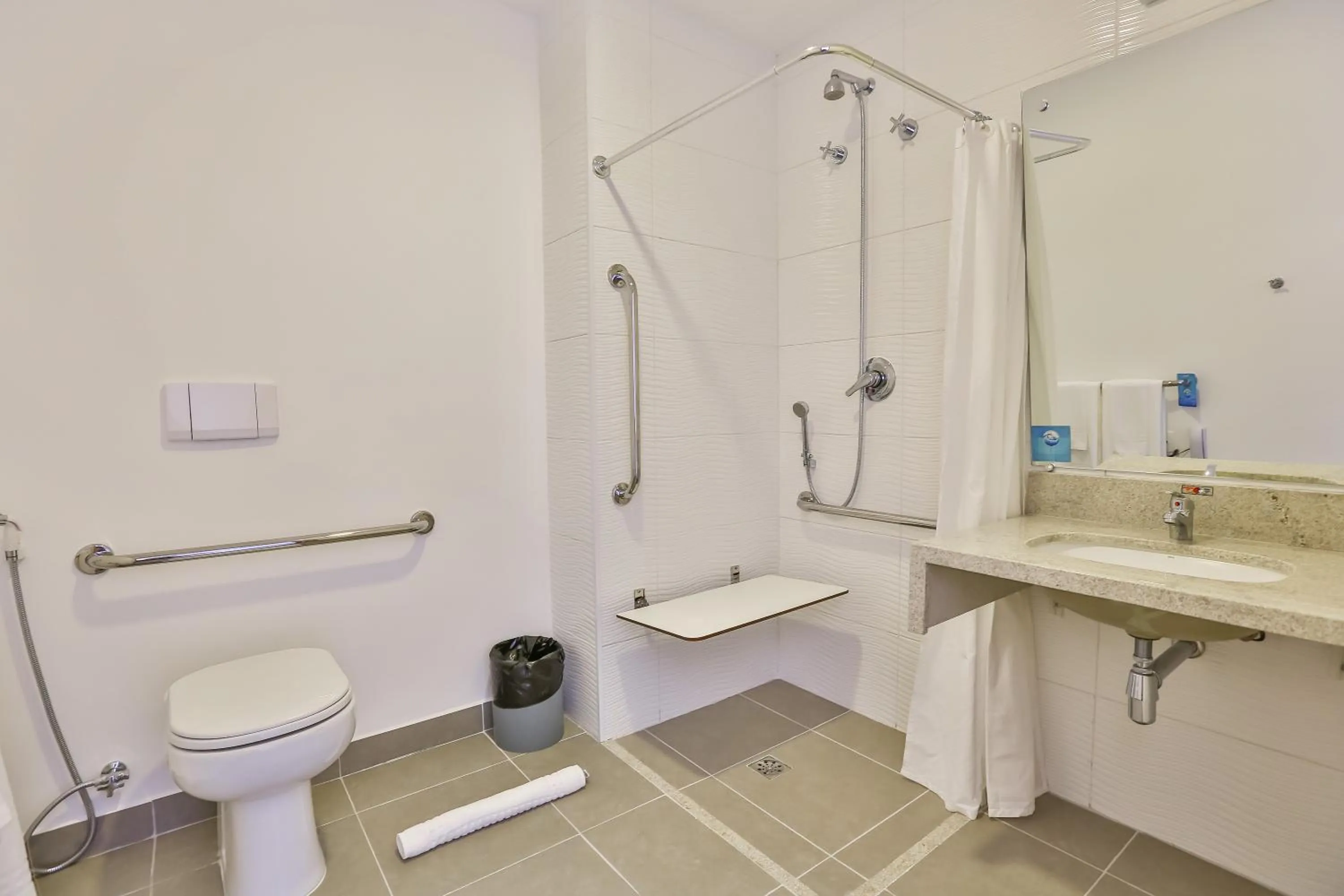 Toilet in Transamerica Fit Jacareí