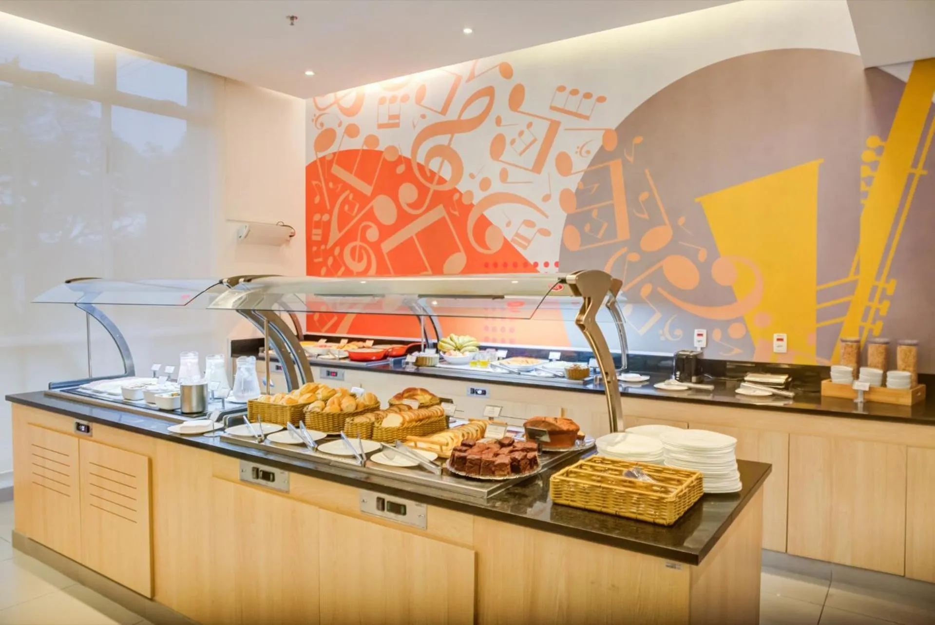 Breakfast in Transamerica Fit Jacareí