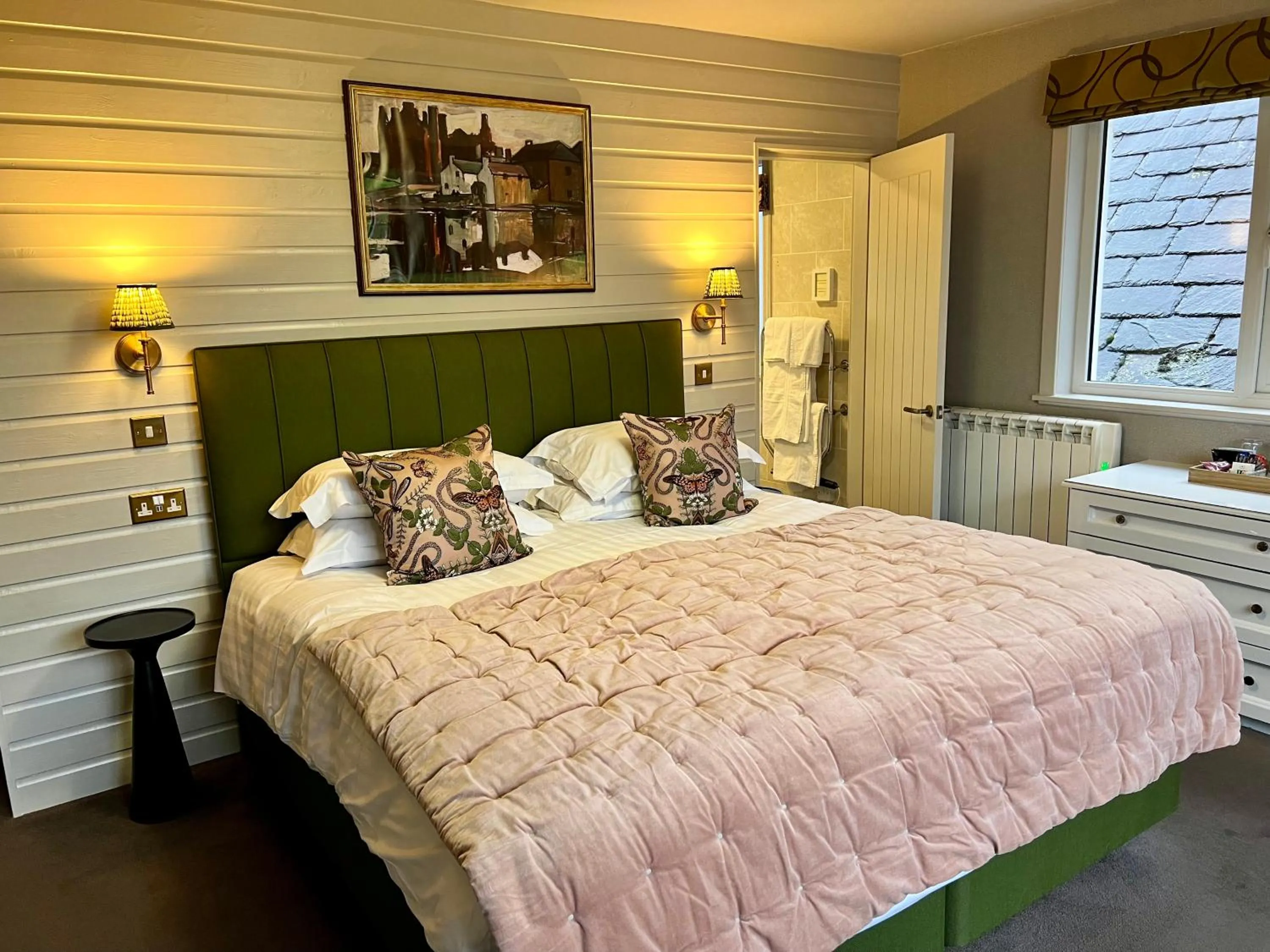 Bed in Selkirk Arms Hotel