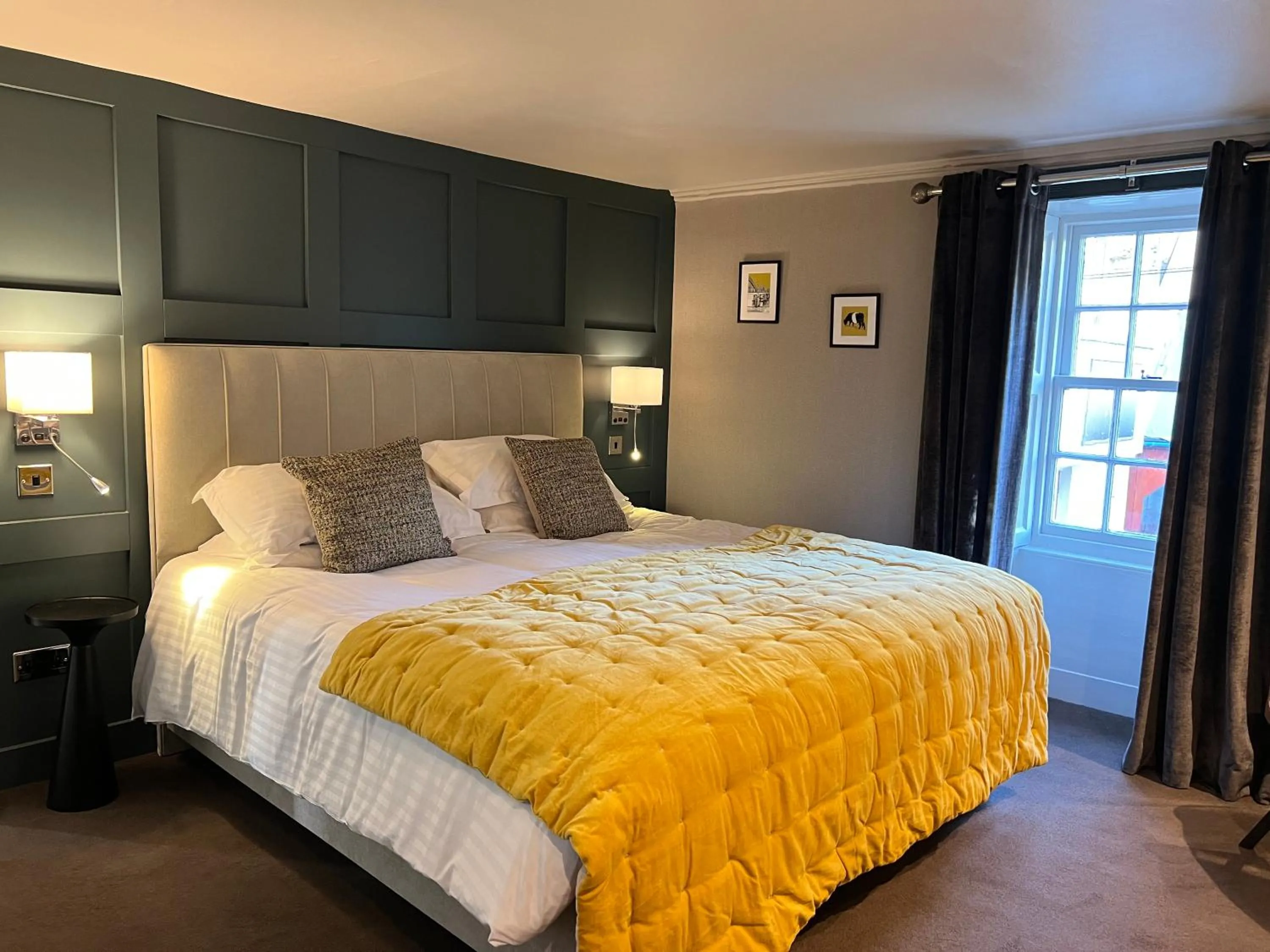 Bed in Selkirk Arms Hotel