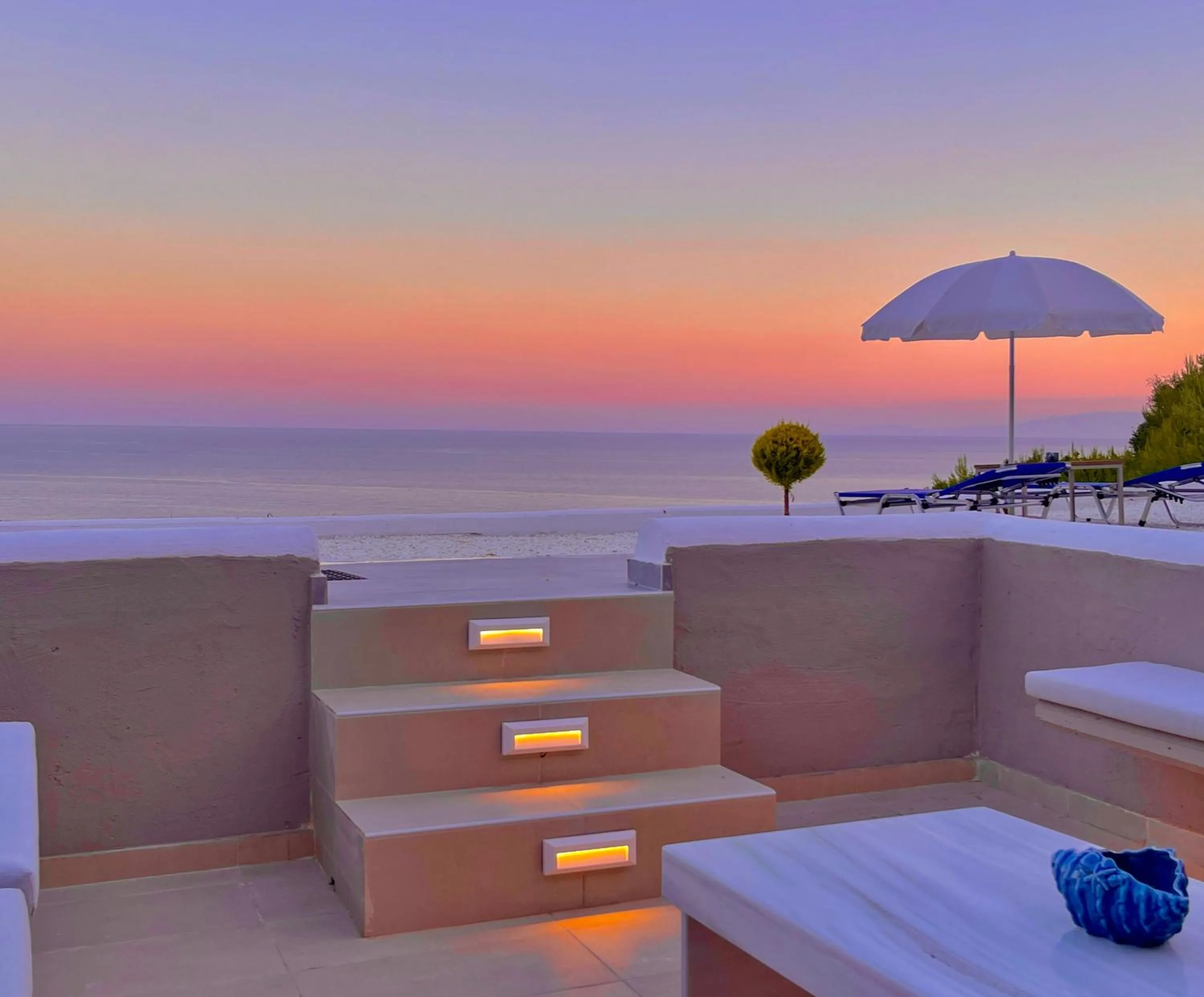 Patio in Koumaros Aparthotel