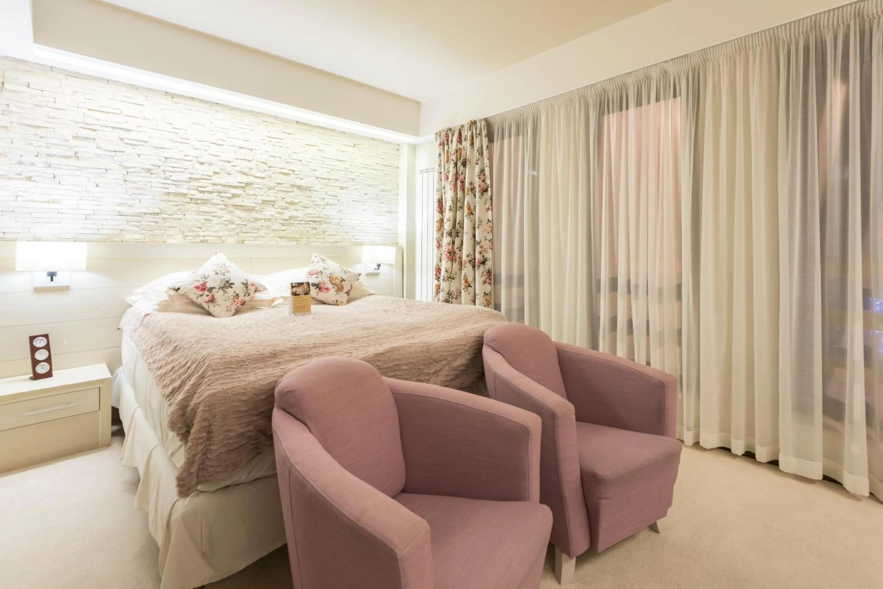 Photo of the whole room, Bed in Ioana Boutique Hotel