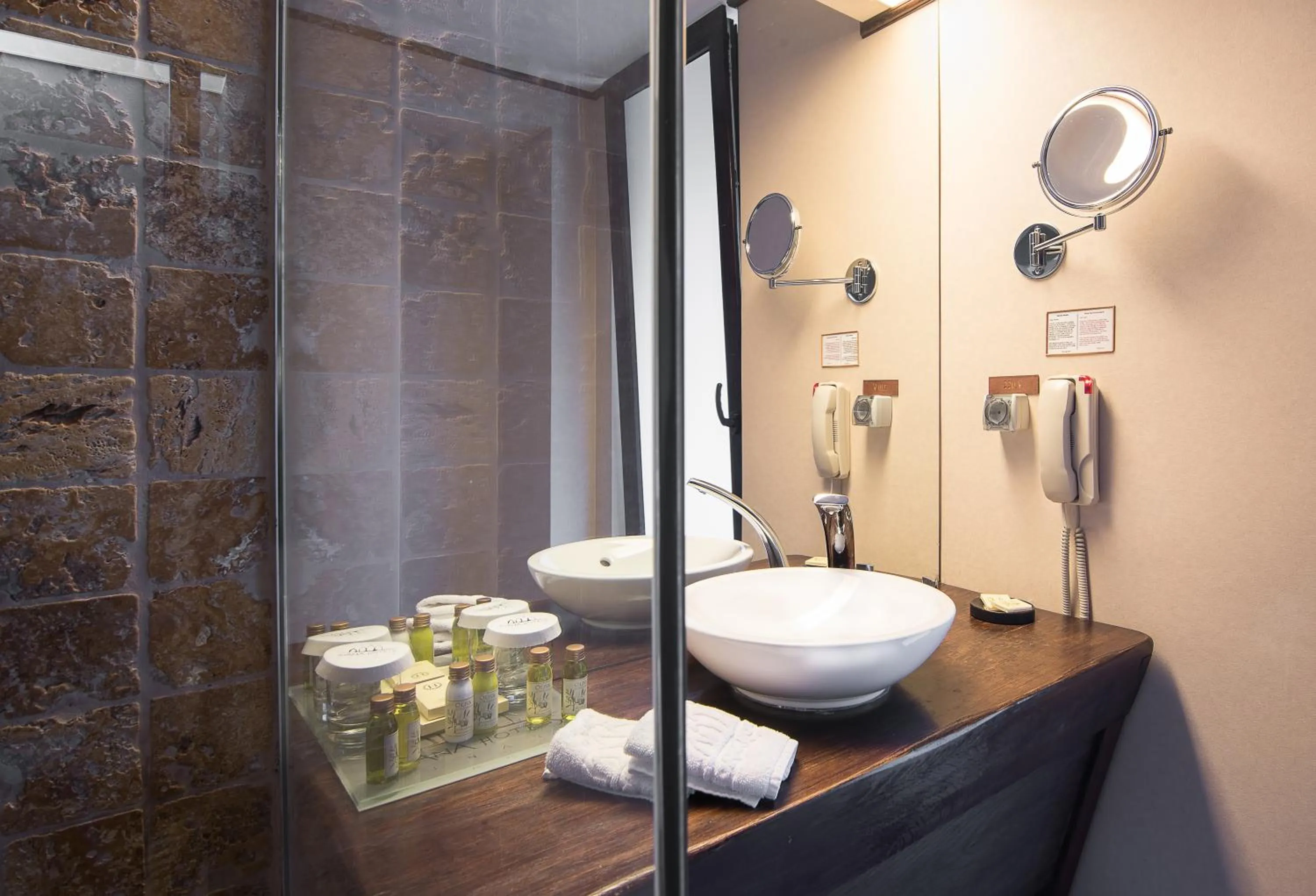 Ioana Boutique Hotel