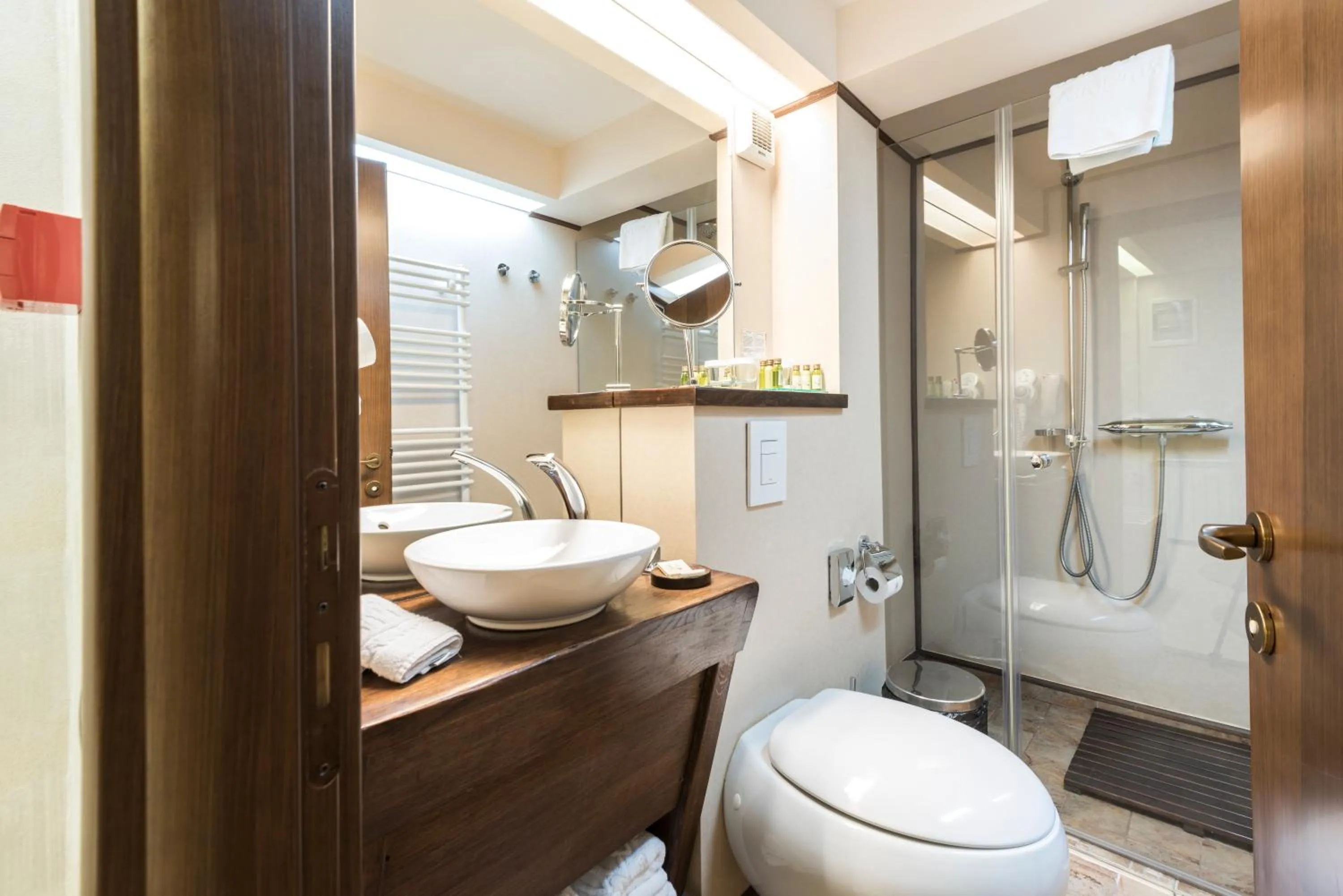 Bathroom in Ioana Boutique Hotel