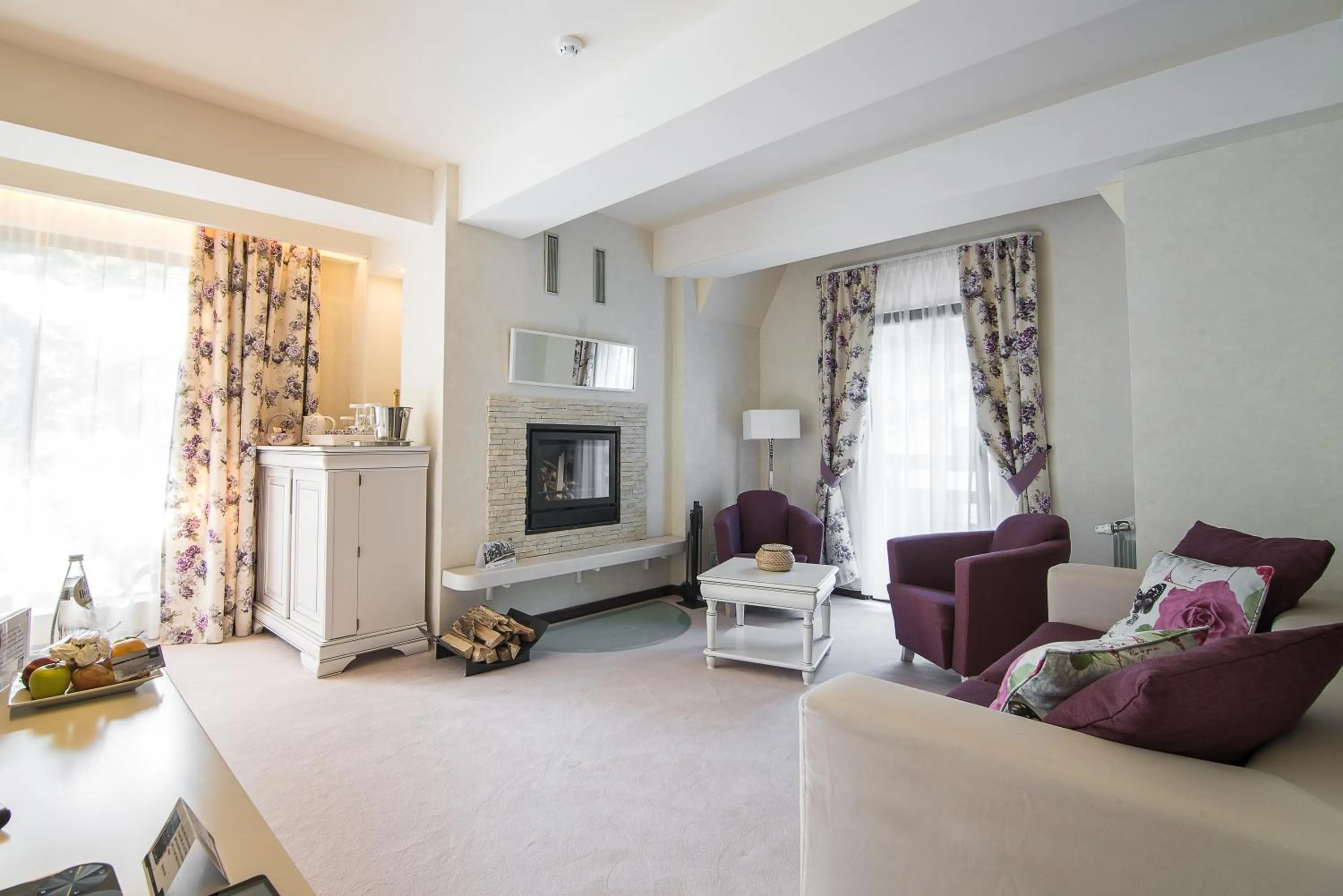 Bed in Ioana Boutique Hotel