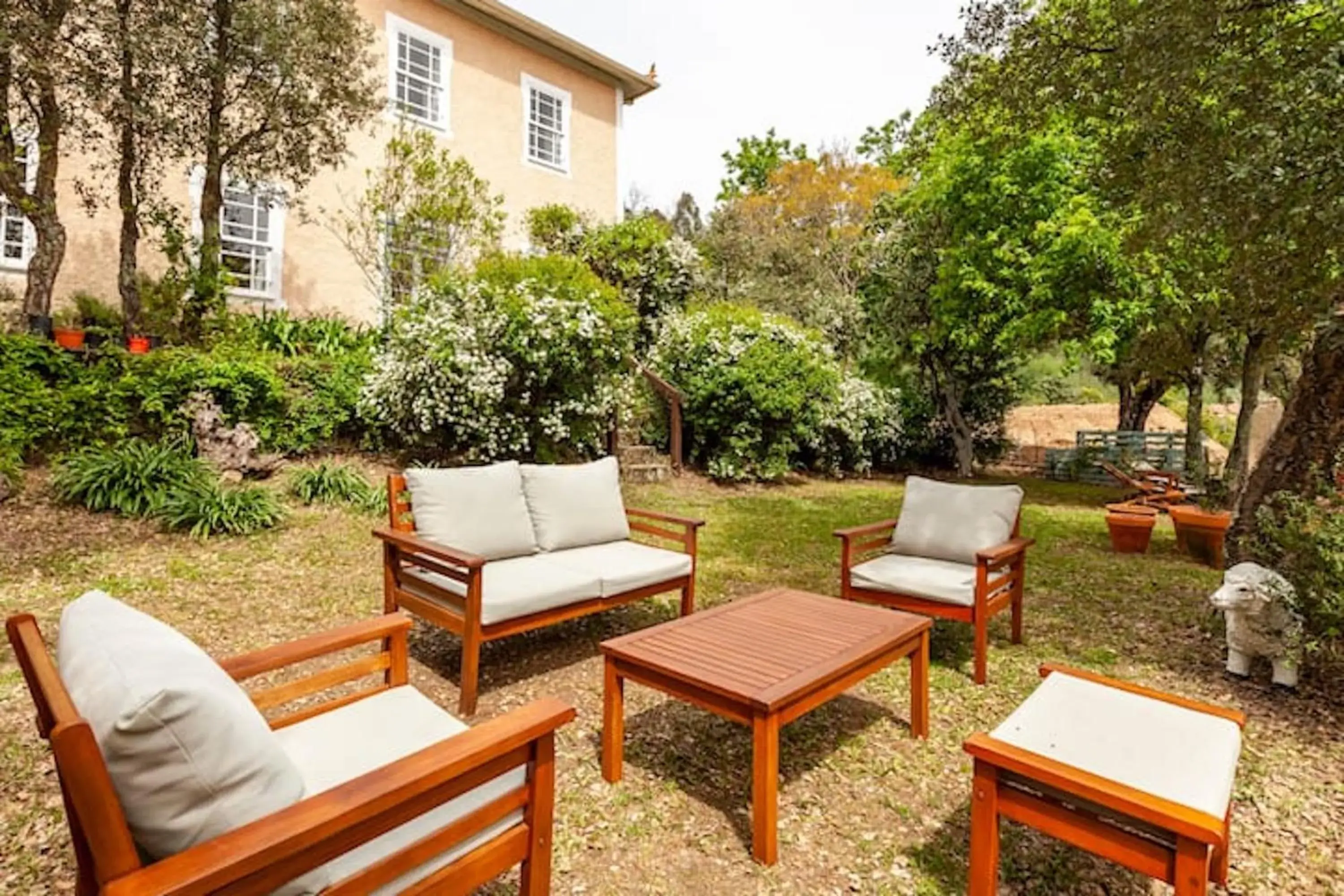 Double or Twin Room with Private External Bathroom in Casa do Cabeço Double or Twin Room with Private External Bathroom in Casa do Cabeço