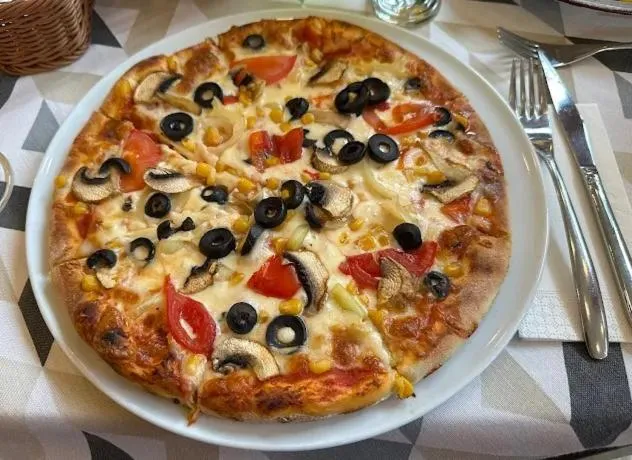 Restaurant/places to eat in Hotel Bucegi