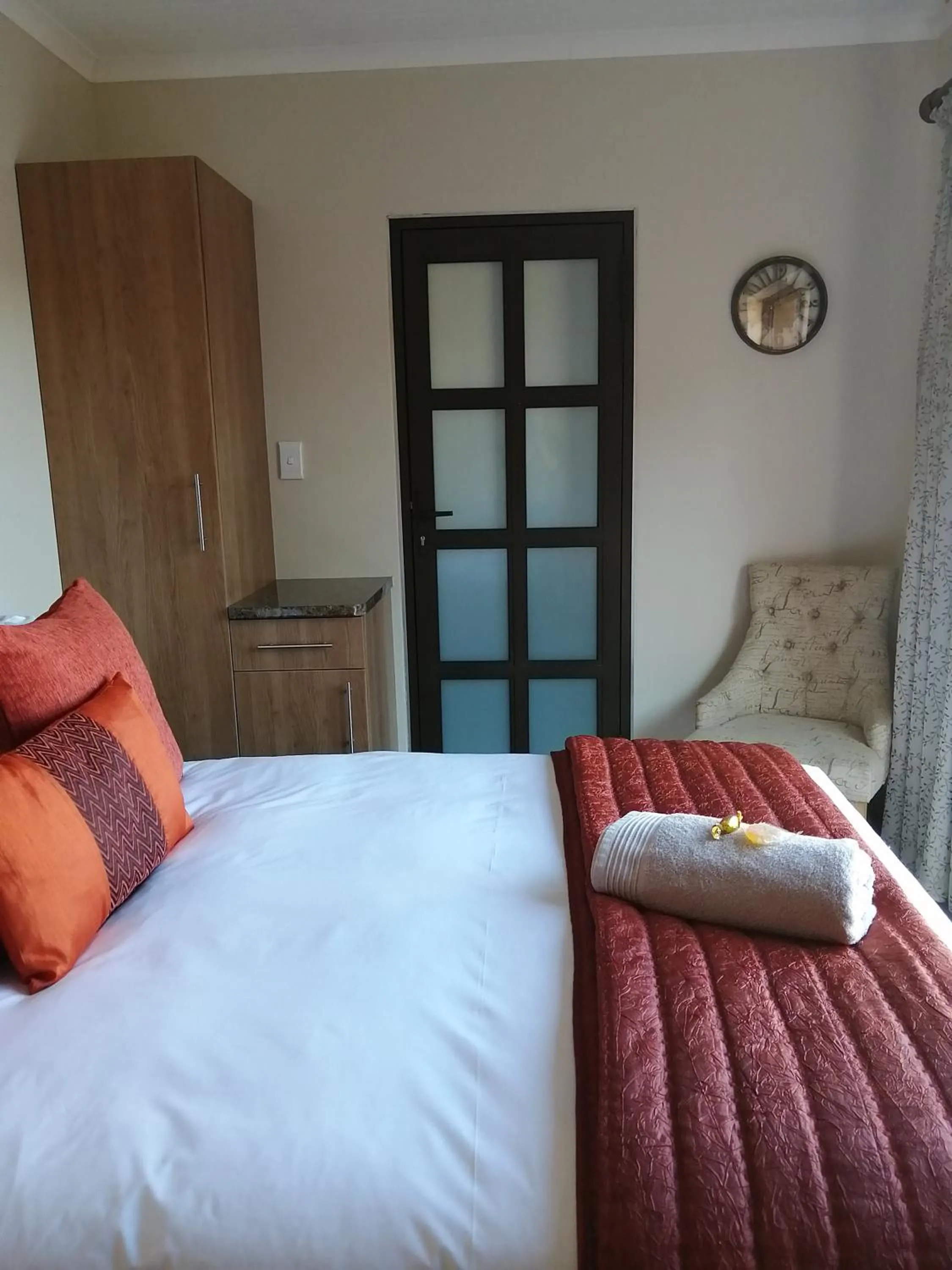 Bed in Blue Sea Guest House