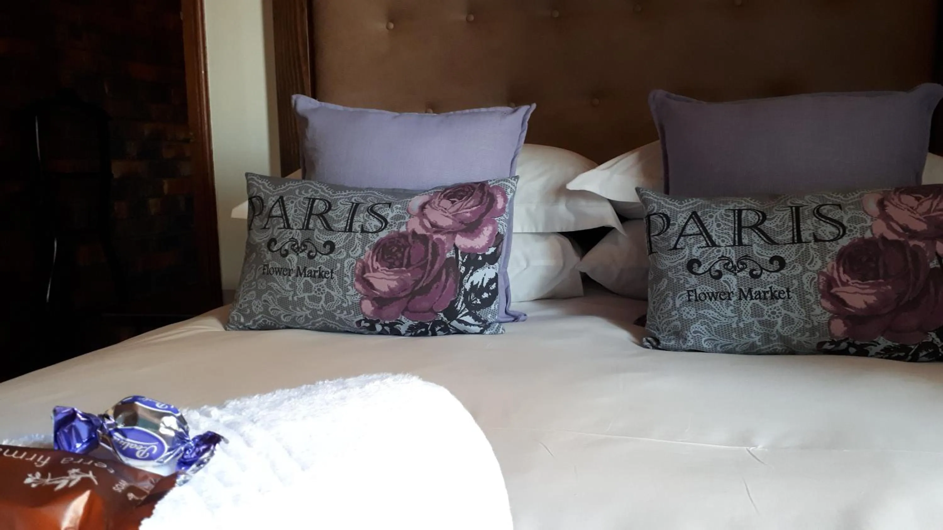 Bed in Blue Sea Guest House