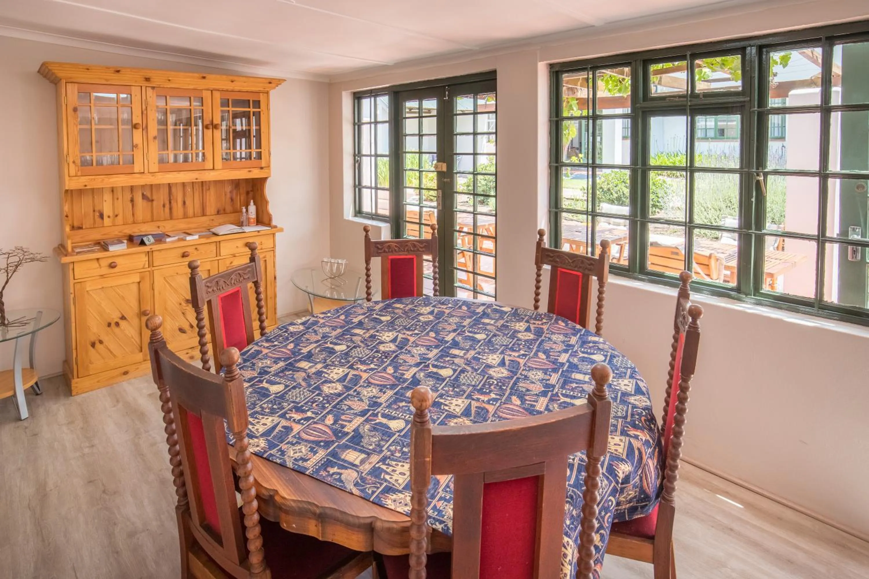 Diving in Montagu Koo Karoo