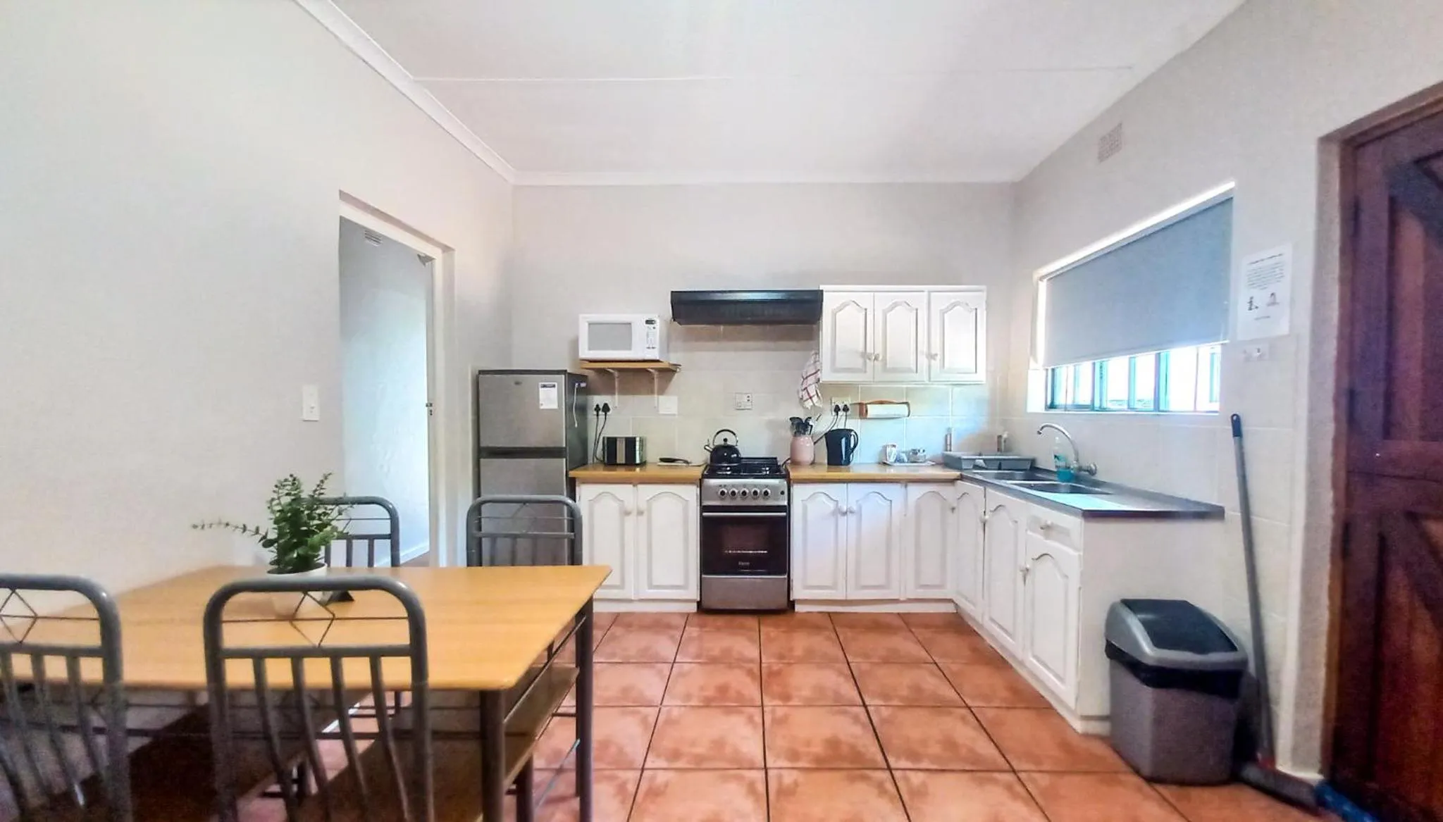 Kitchen or kitchenette in Montagu Koo Karoo