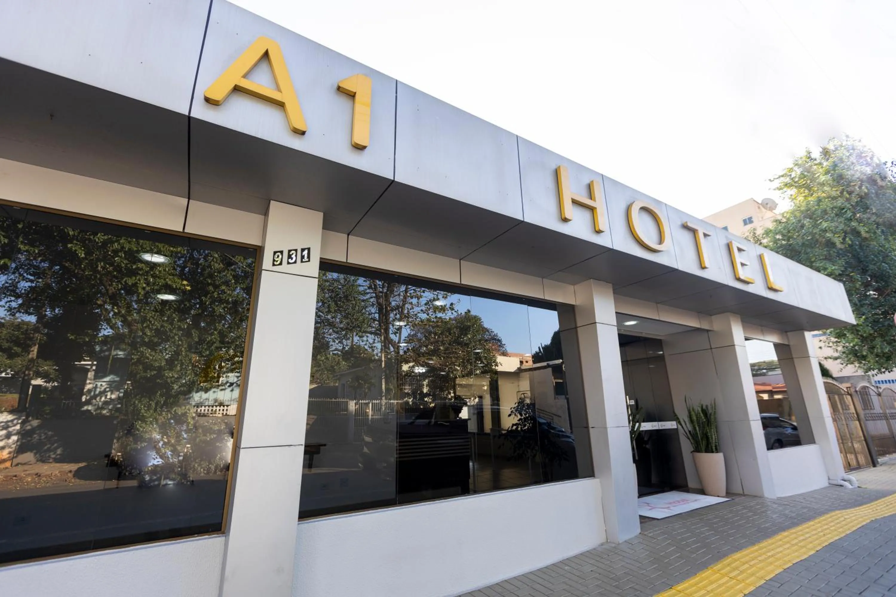 A1 hotel