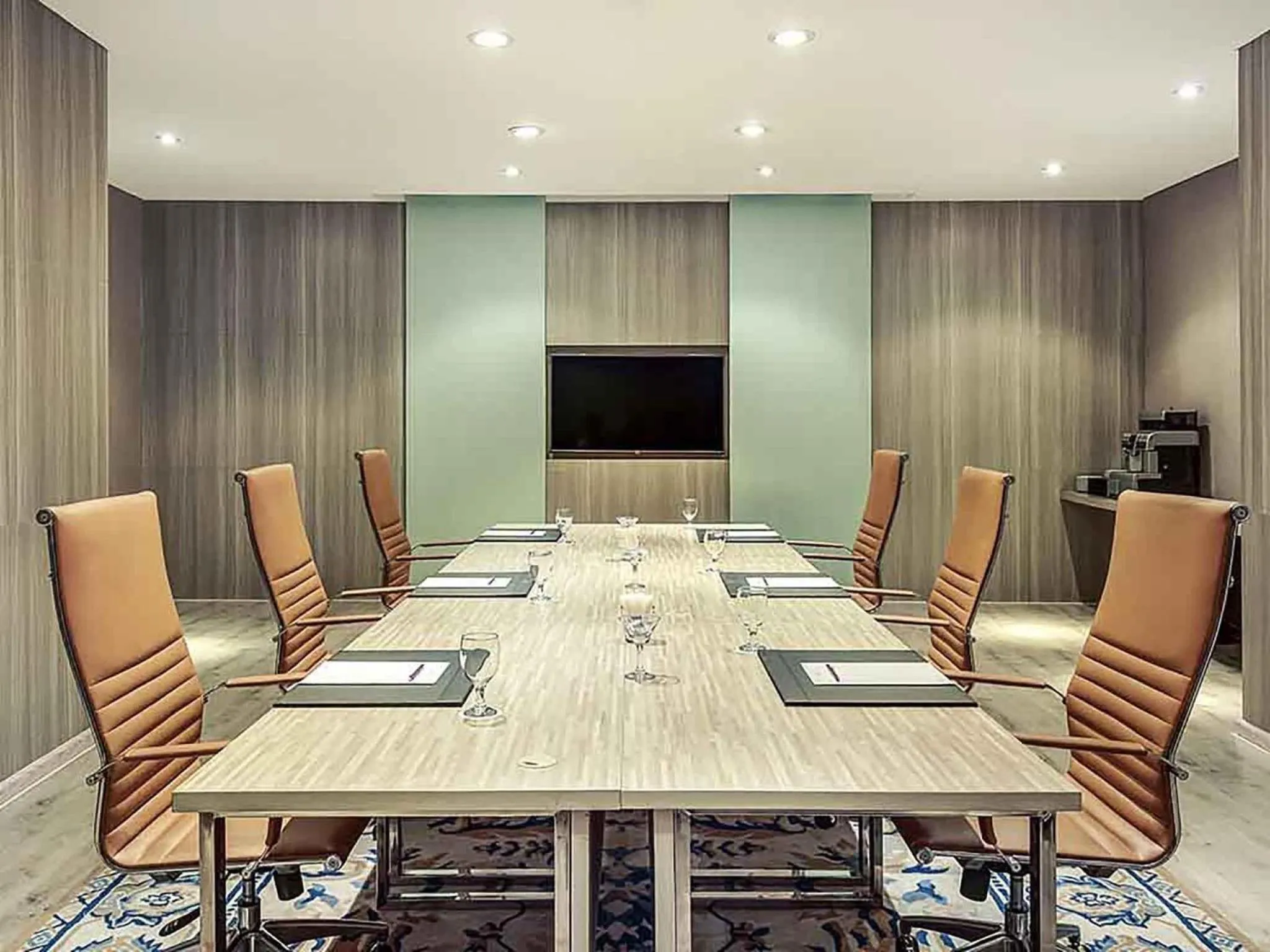 Meeting/conference room in Mercure Jakarta Kota