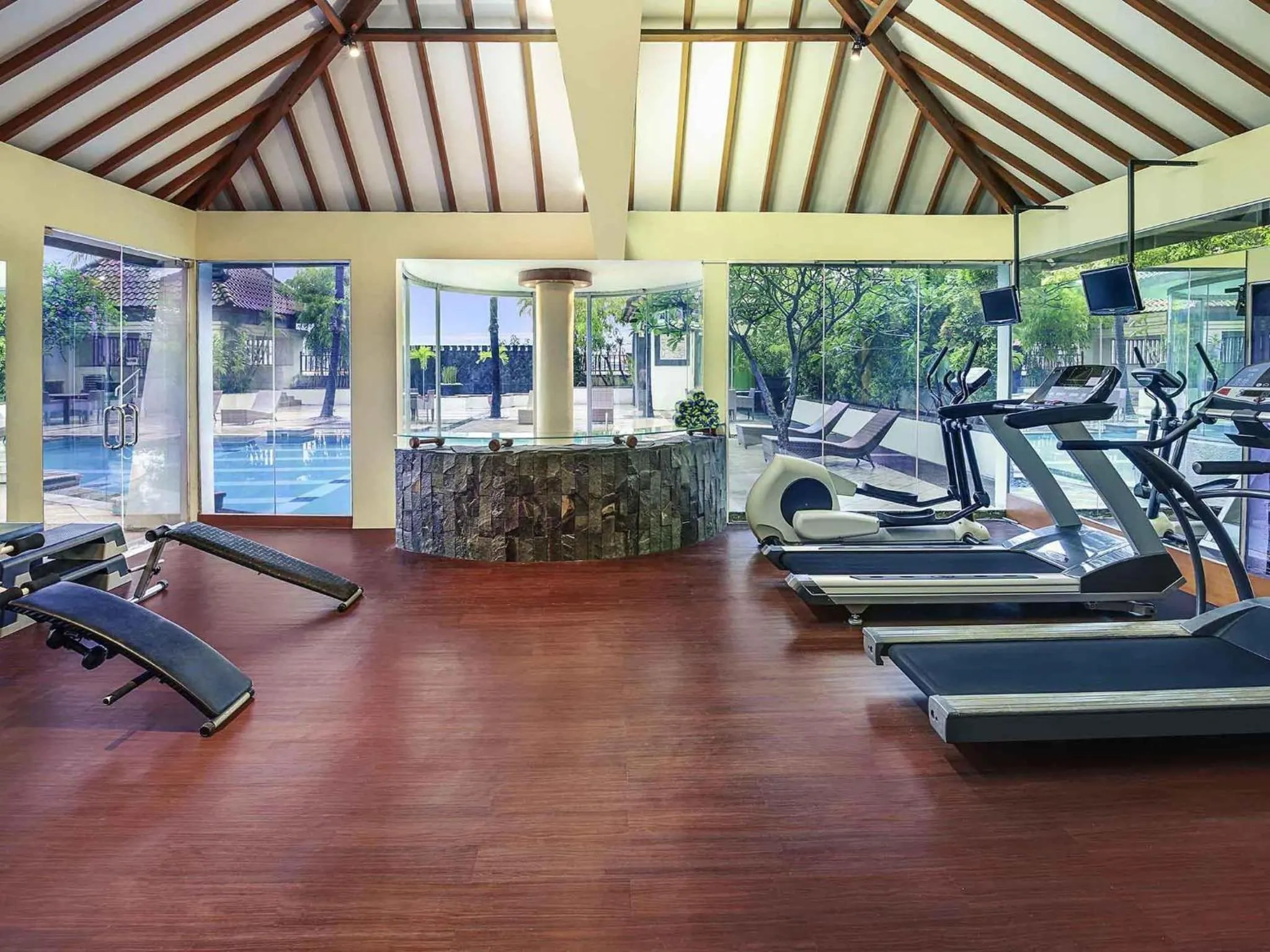 Fitness centre/facilities in Mercure Jakarta Kota