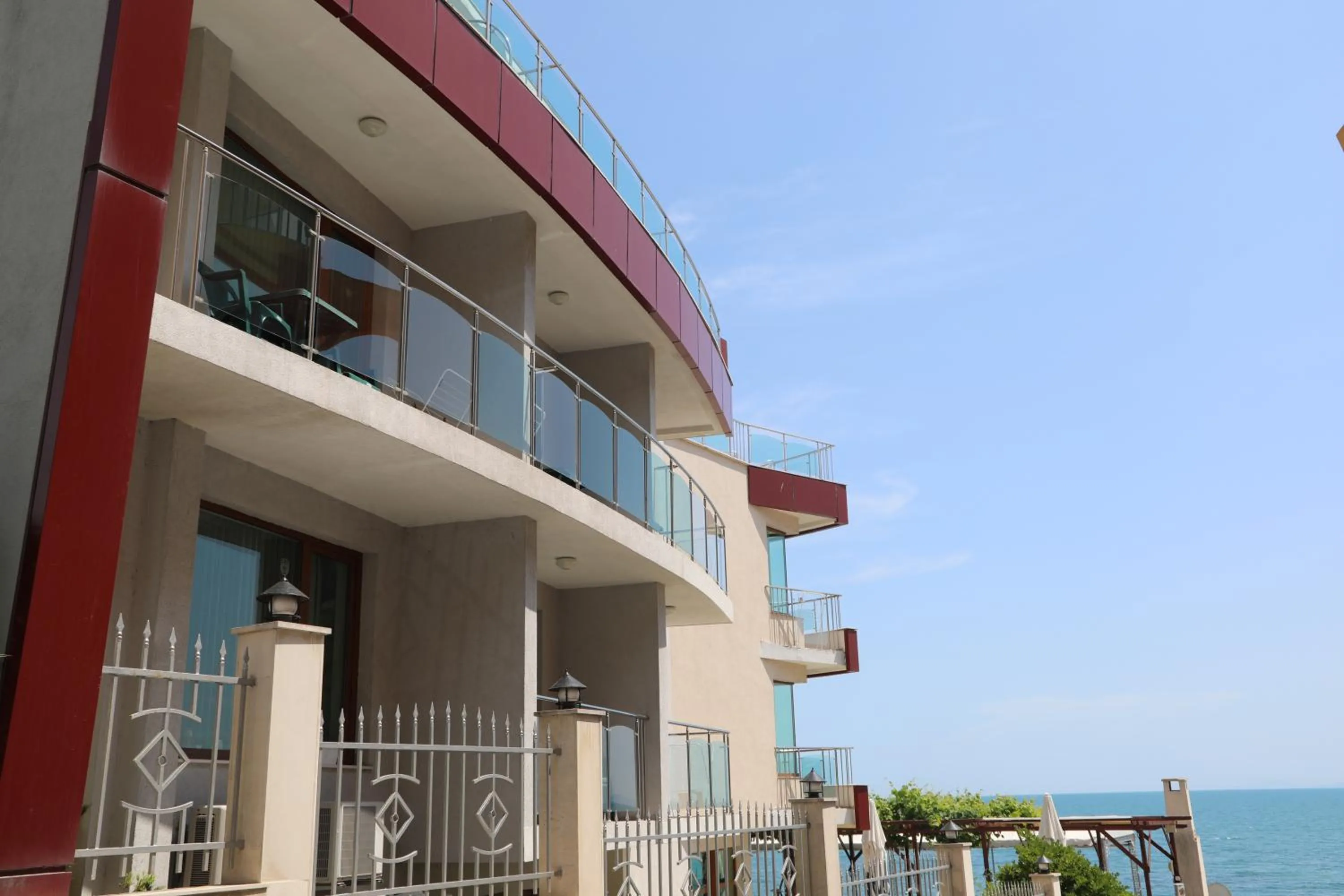 Petrov Family Hotel