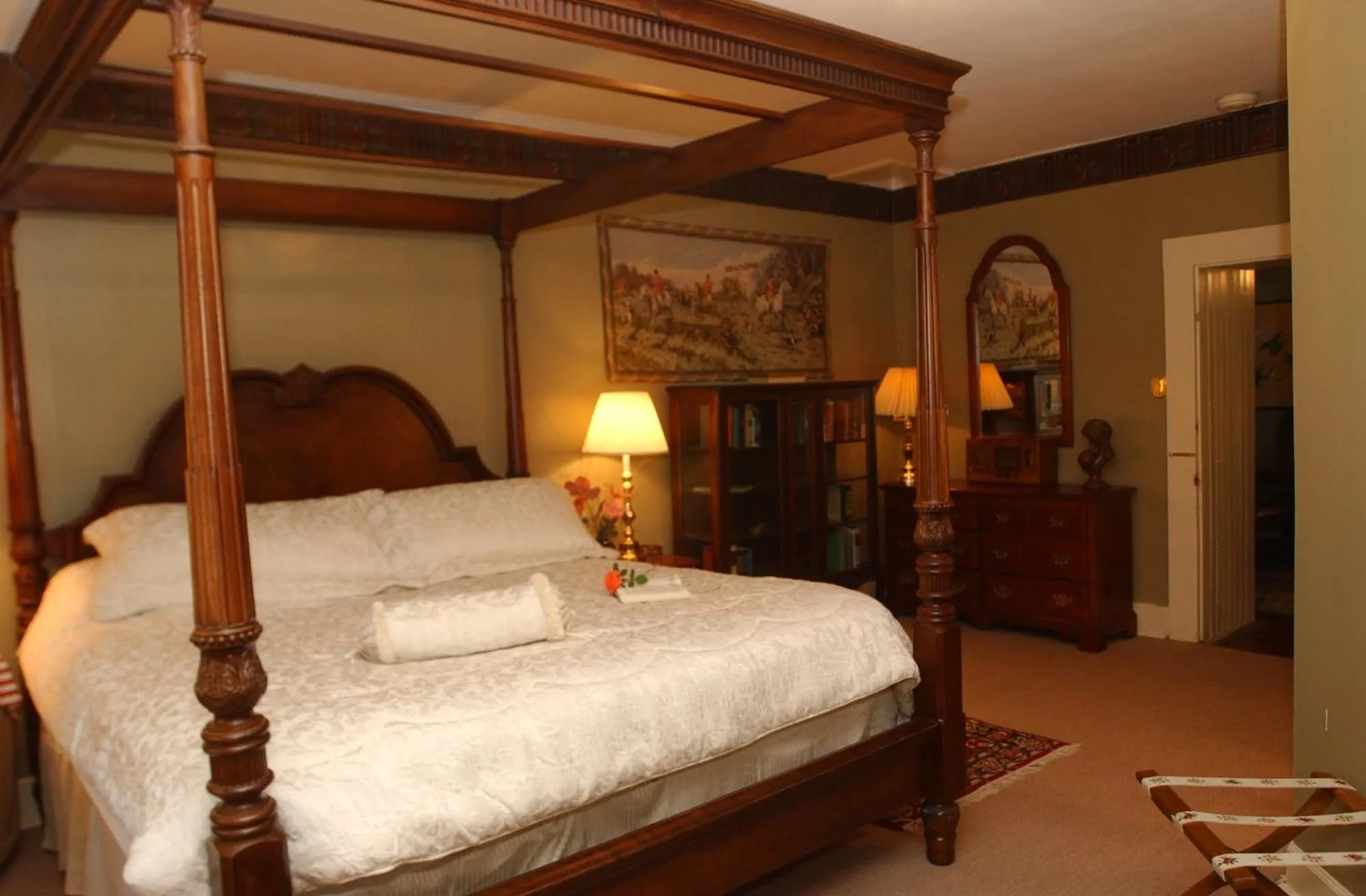 Bed in Jailer's Inn