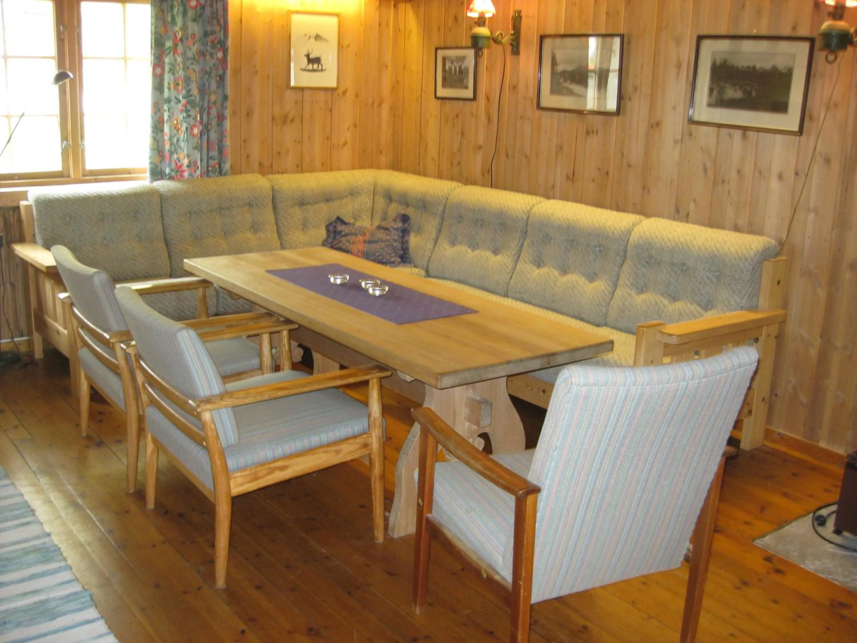 Seating area in Putten Seter