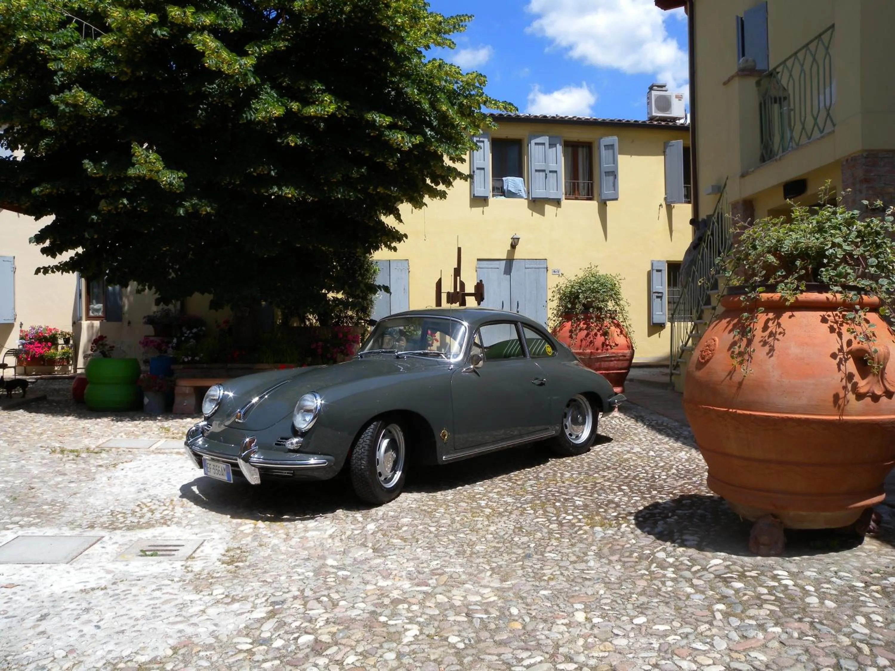 Garden view in Cesare Magli & Figli Residenza D'Epoca Luxury Rooms