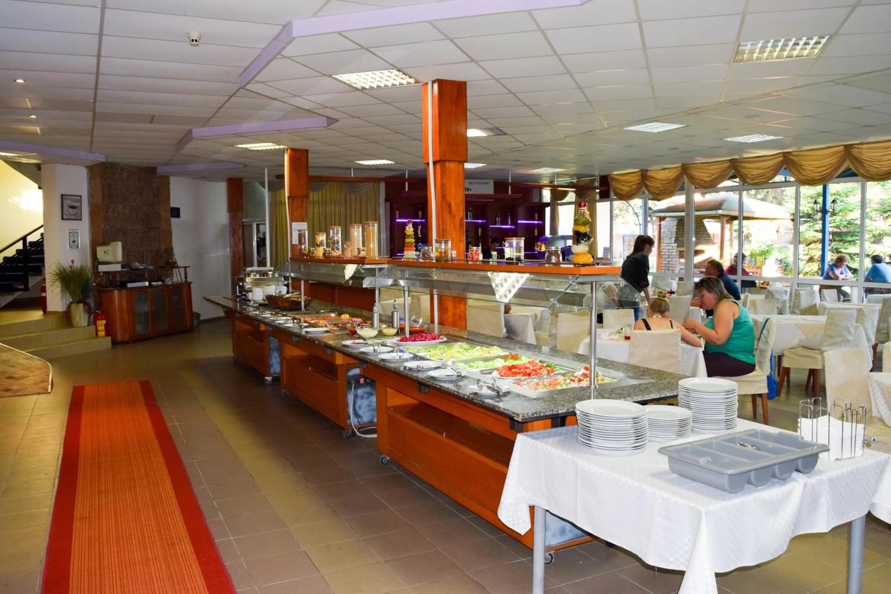 Restaurant/places to eat in Balaton Hotel