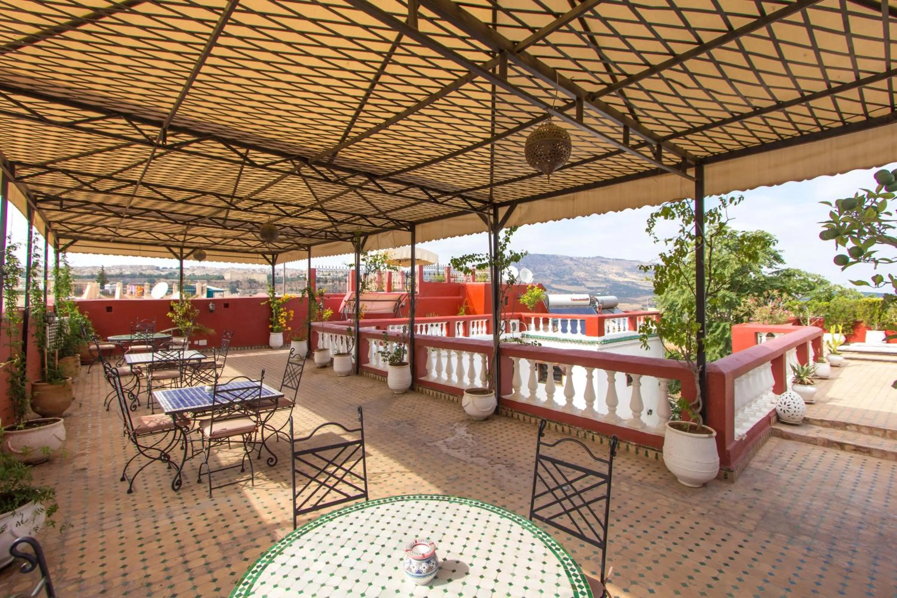 Riad Dar Skalli & SPA