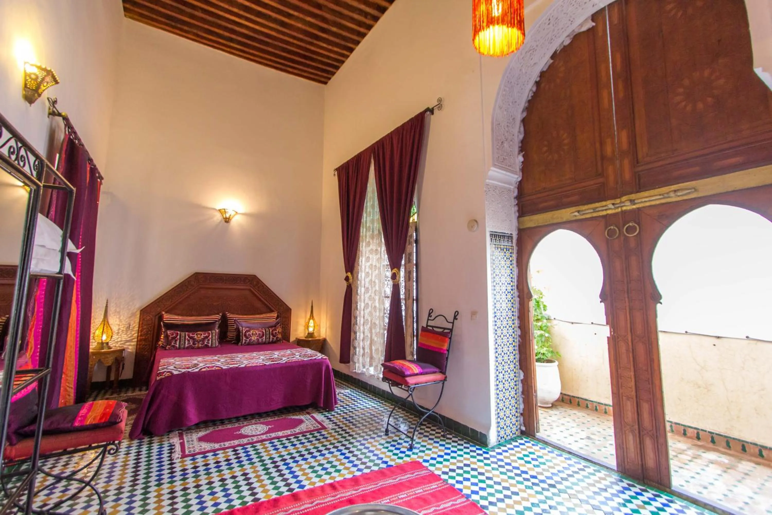 Decorative detail, Bed in Riad Dar Skalli & SPA