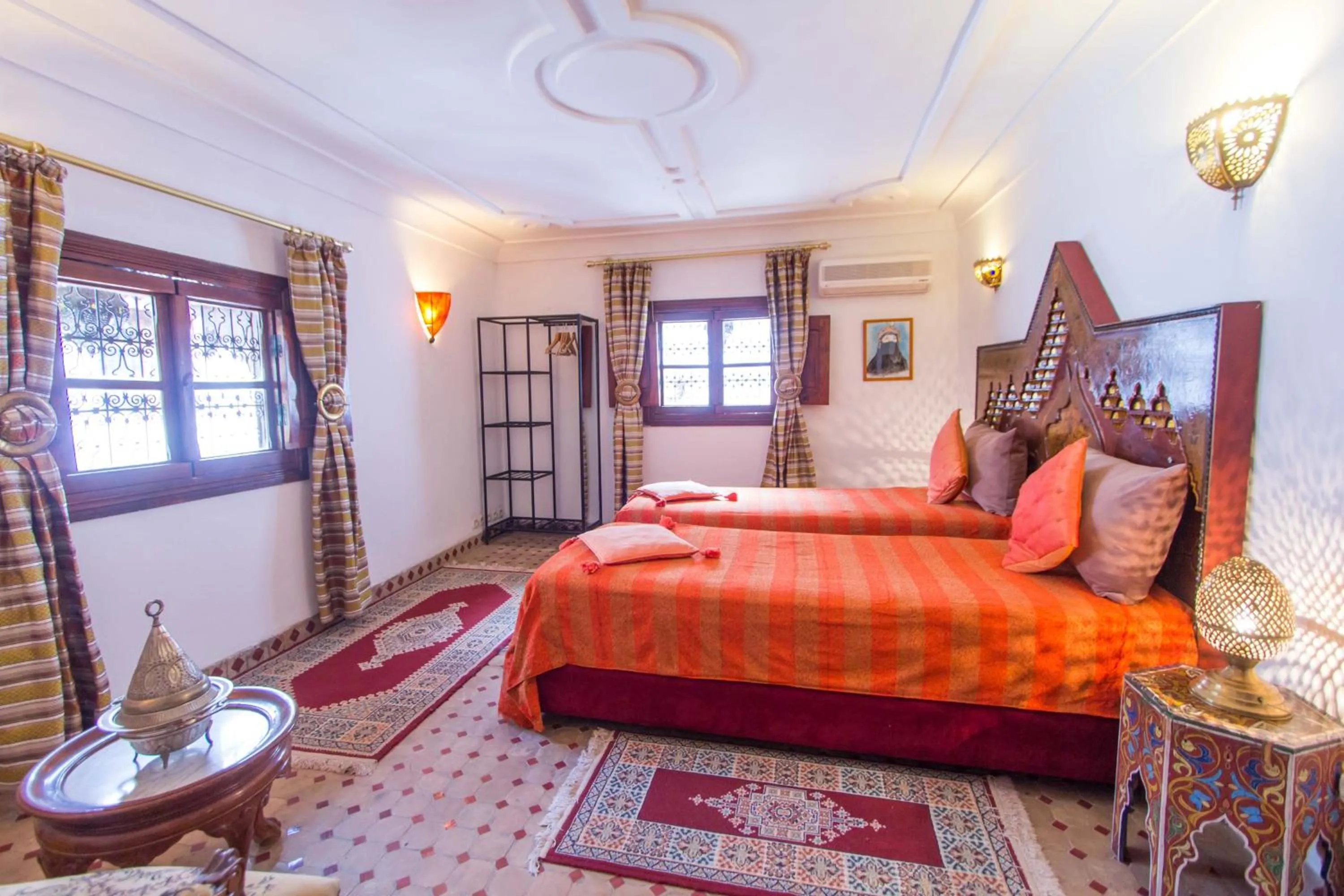 Decorative detail, Bed in Riad Dar Skalli & SPA