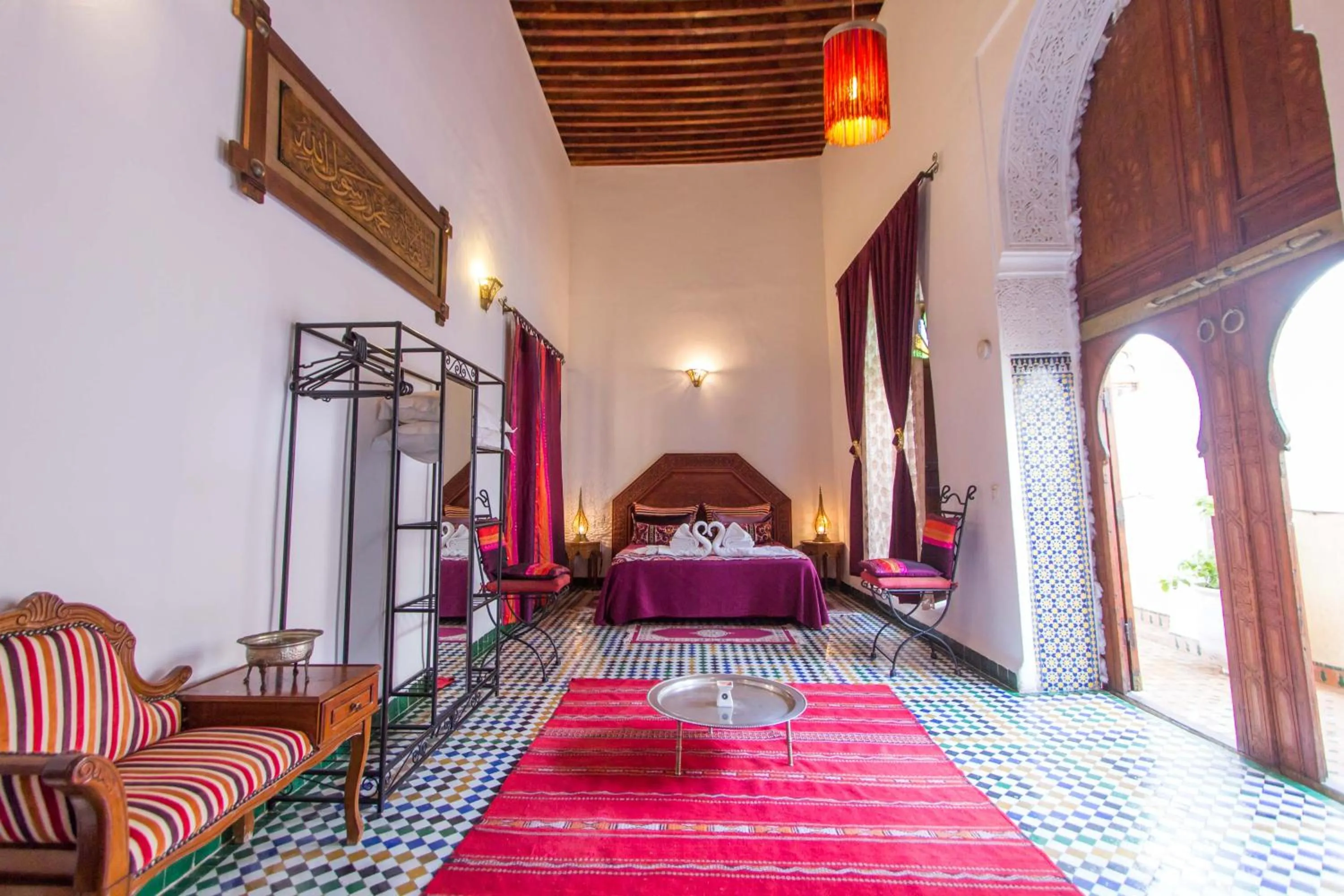 Decorative detail, Bed in Riad Dar Skalli & SPA