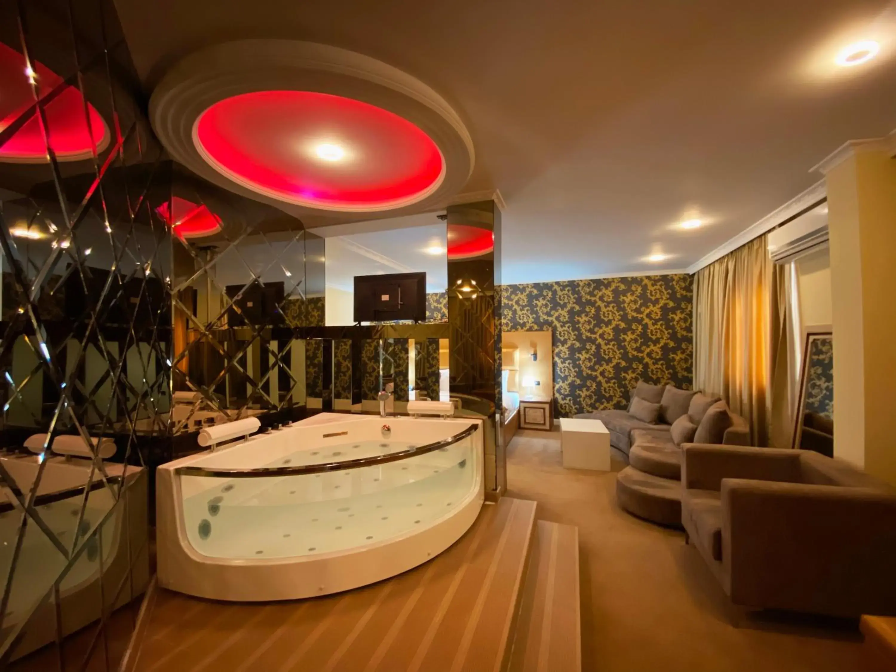 Bed in Hotel Deluxe Bed in Hotel Deluxe