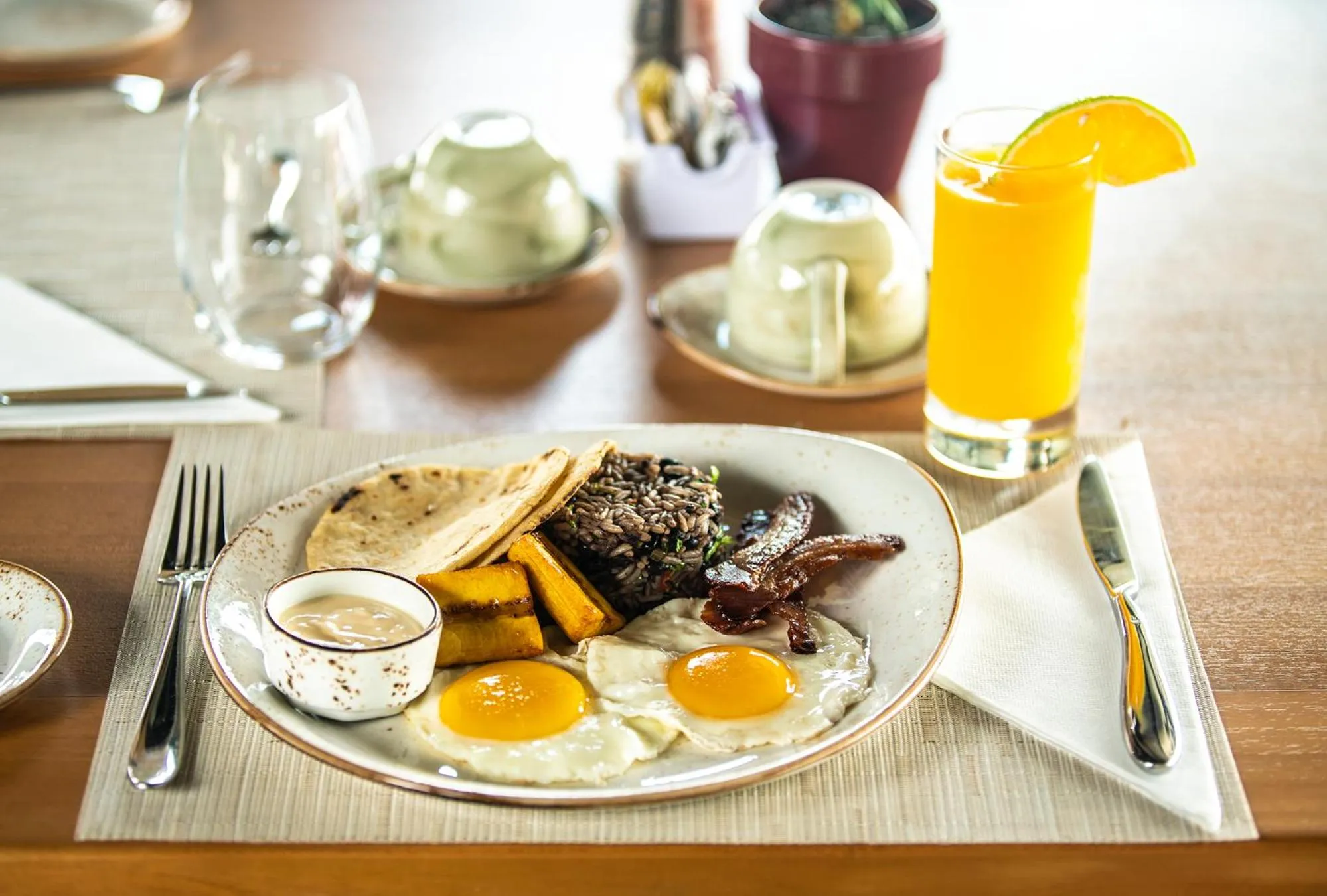 Breakfast in Hotel Three Sixty - Adults Only