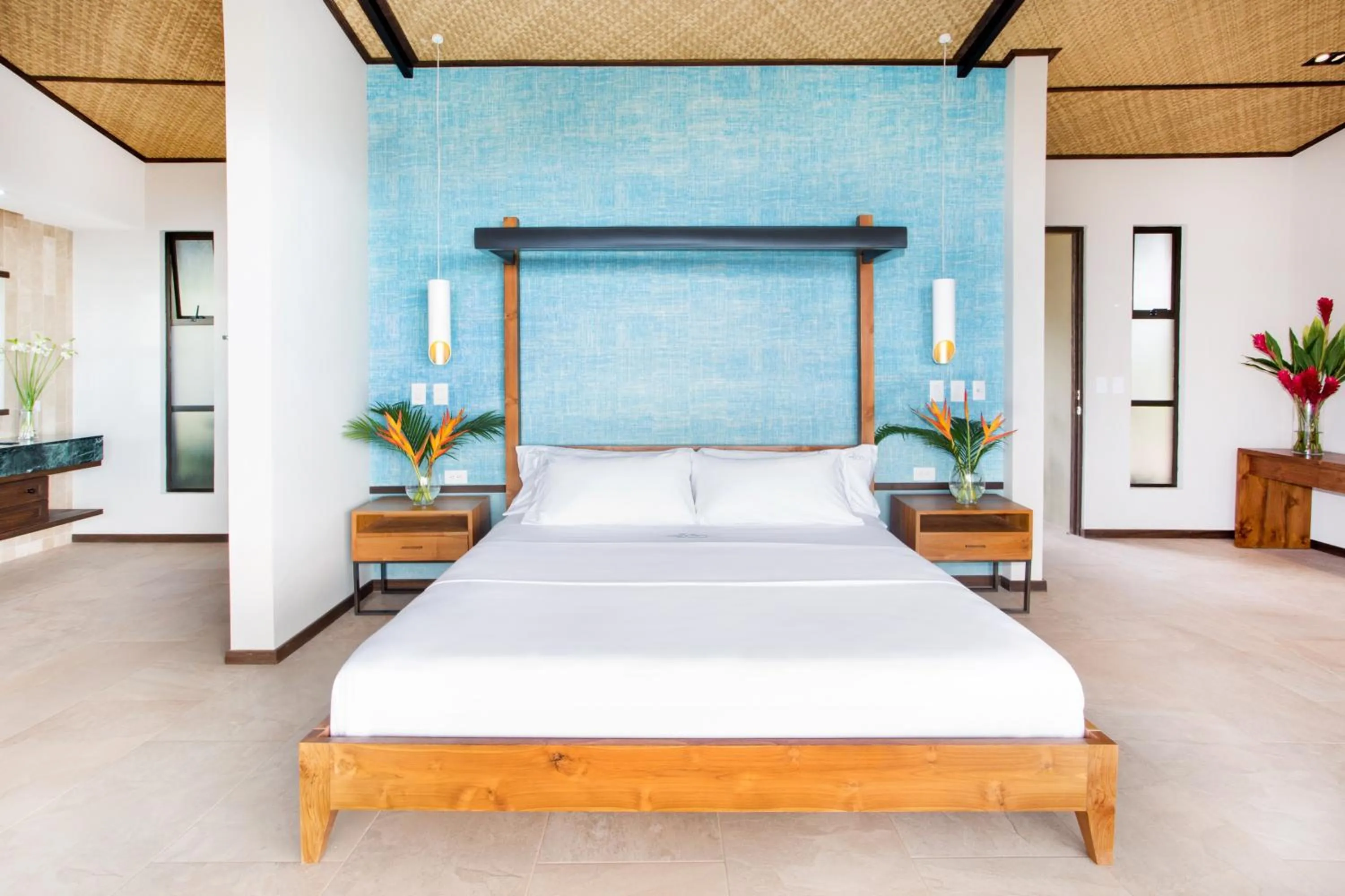 Bed in Hotel Three Sixty - Adults Only